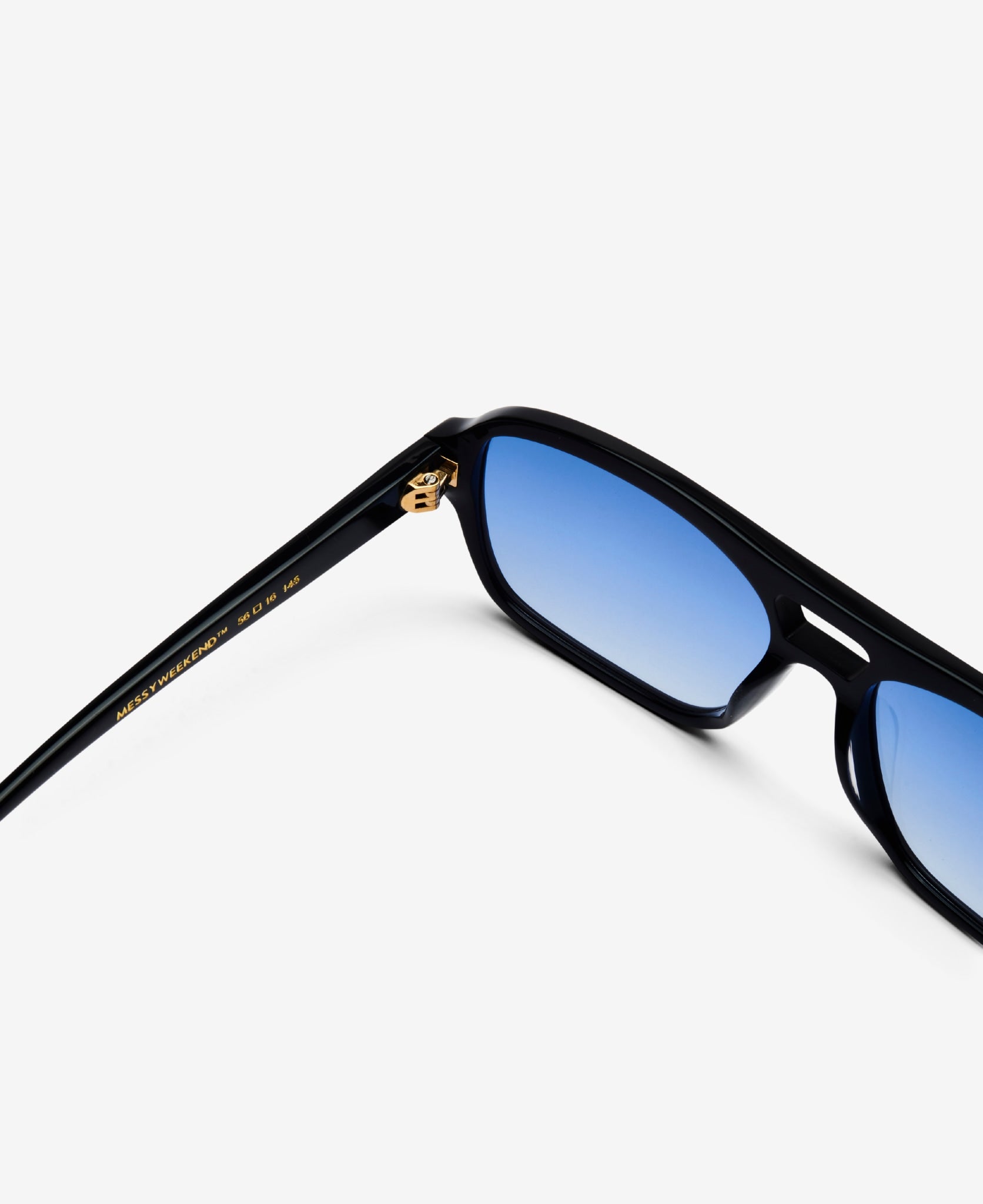 messyweekend-burt-sonnenbrille-black-gradient-blue image 5