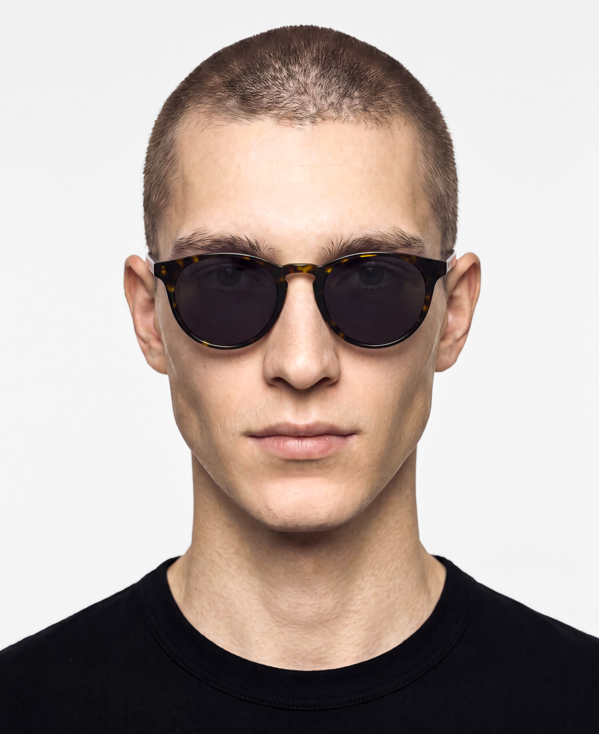 messyweekend-omi-sonnenbrille-dark-havana-deep-grey image 2