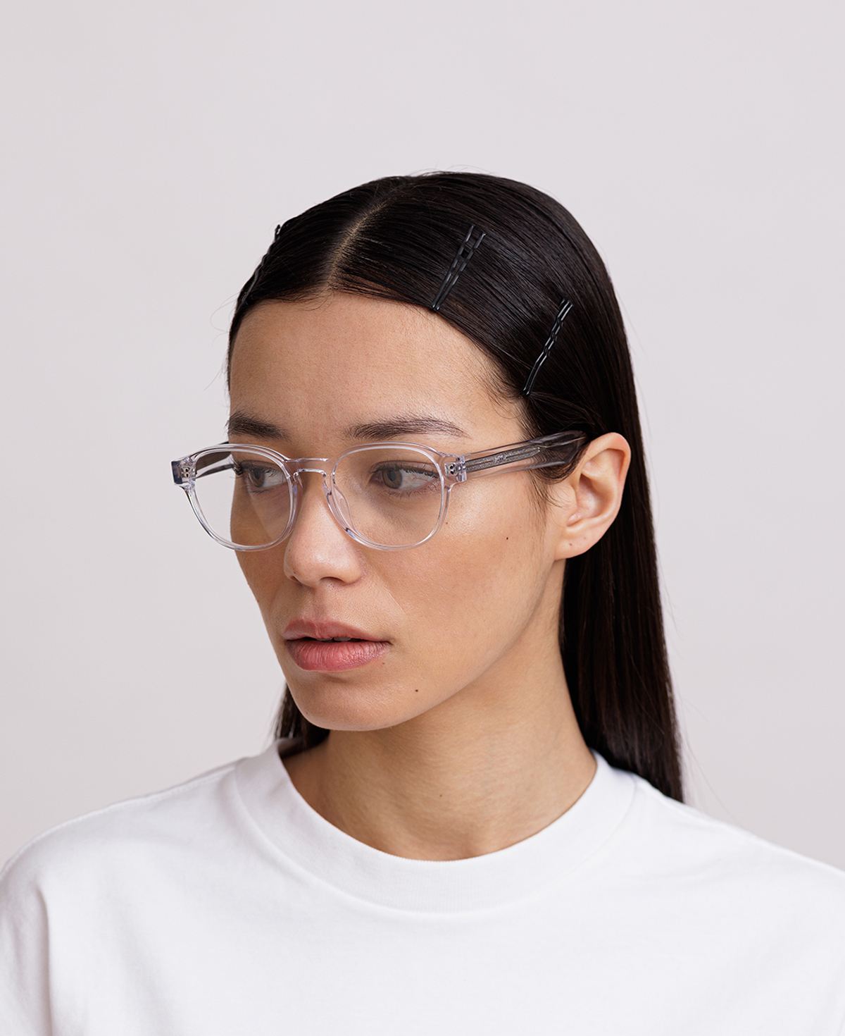 messyweekend-ryan-blaulichtbrille-crystal-transparent image 6