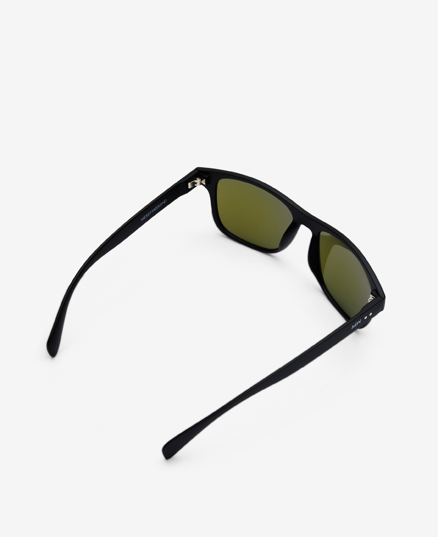 messyweekend-tempo-sport-sonnenbrille-black-blue-polarized image 6