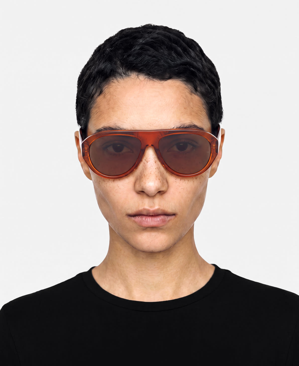 messyweekend-aon-sonnenbrille-rust-deep-brown image 2