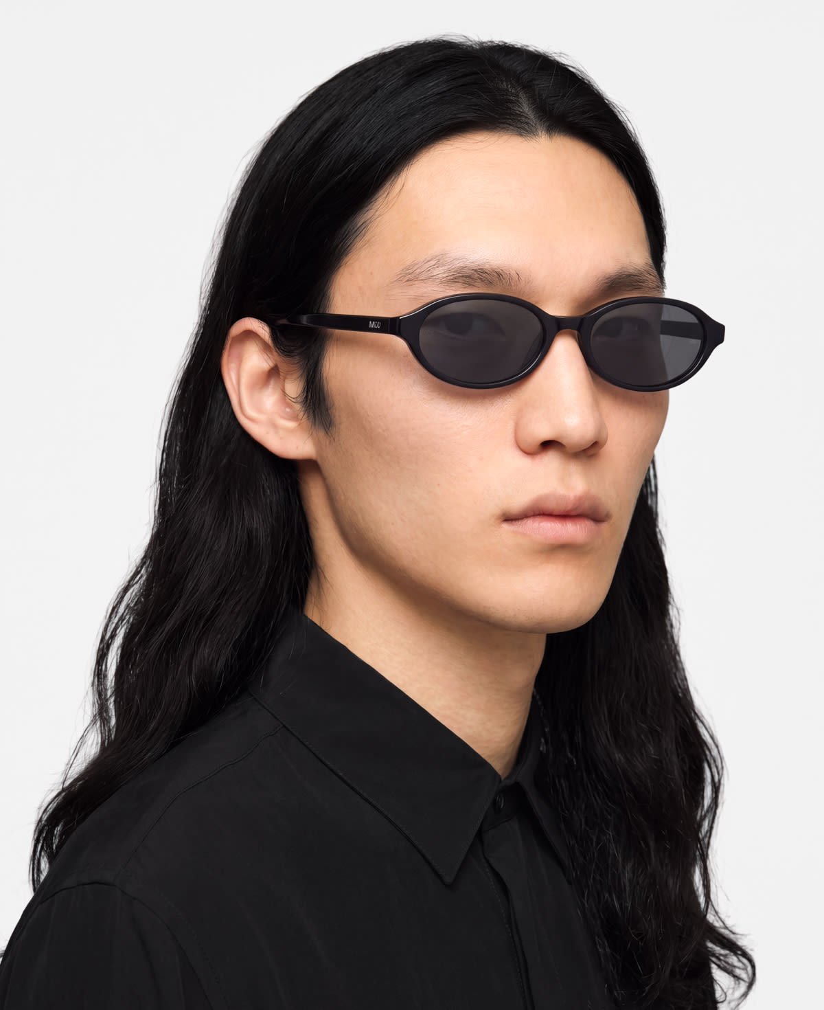 messyweekend-uma-sonnenbrille-black-deep-grey image 3