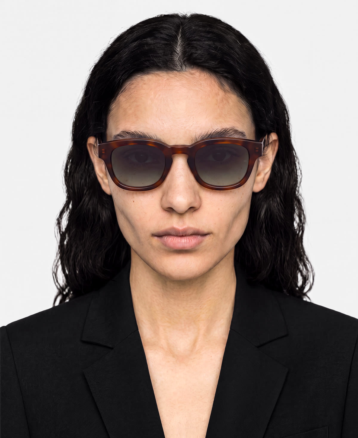 messyweekend-teo-sonnenbrille-burnt-havana-deep-green-gradient image 2