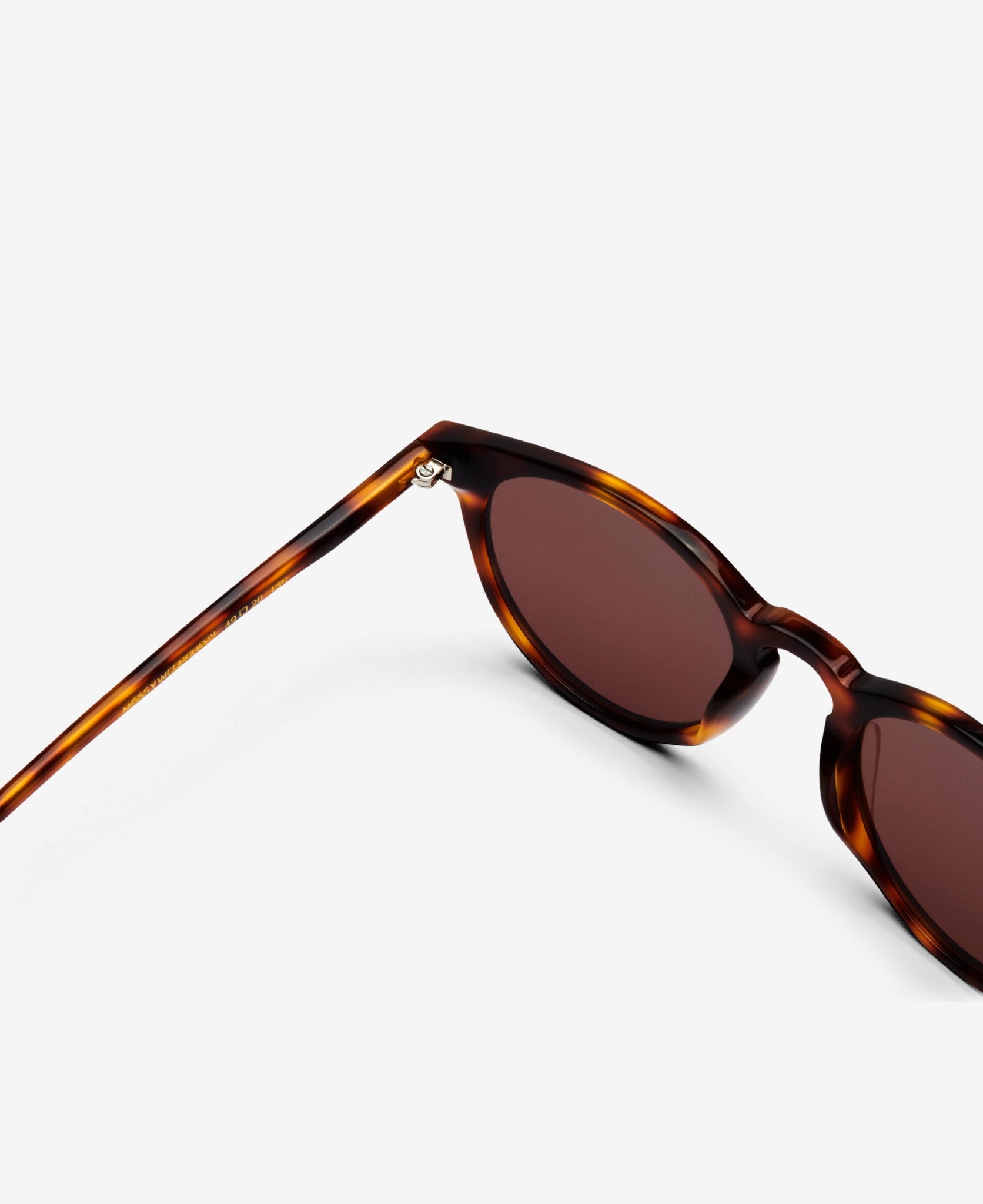 messyweekend-depp-sonnenbrille-tortoise-brown image 5
