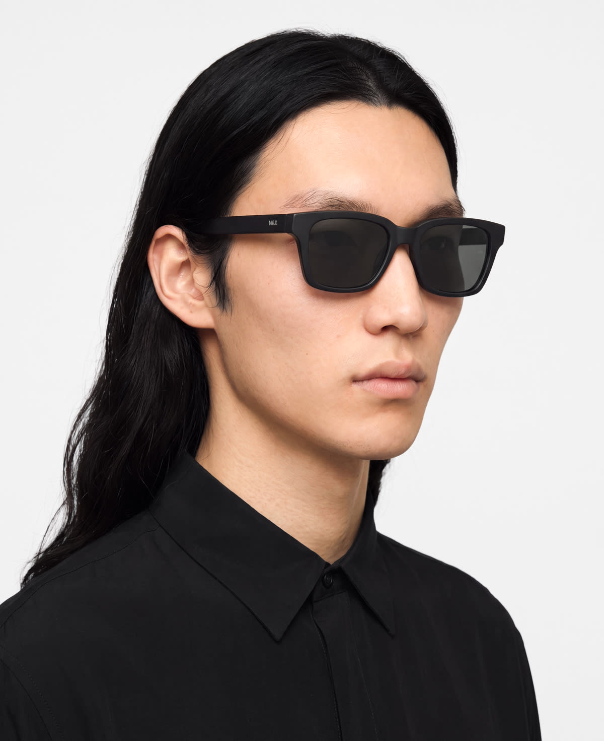 messyweekend-kiro-black-deep-grey-sonnenbrille image 3