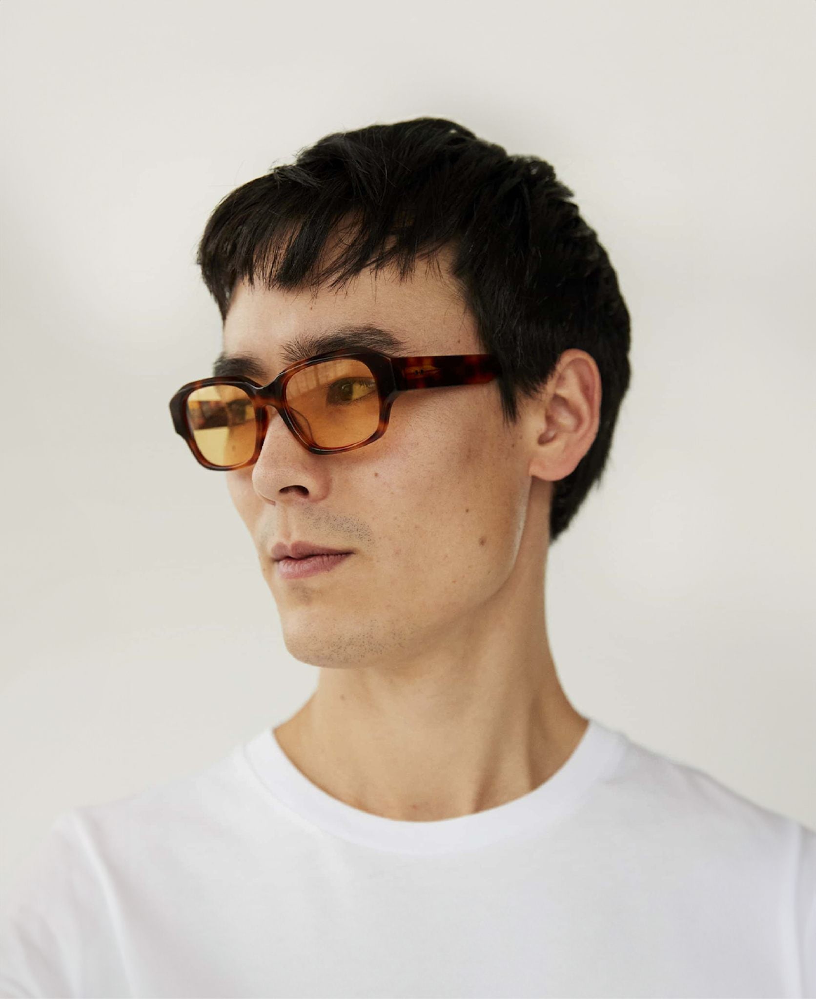 messyweekend-yuma-sonnenbrille-tortoise-yellow-mads-n-rgaard image 5