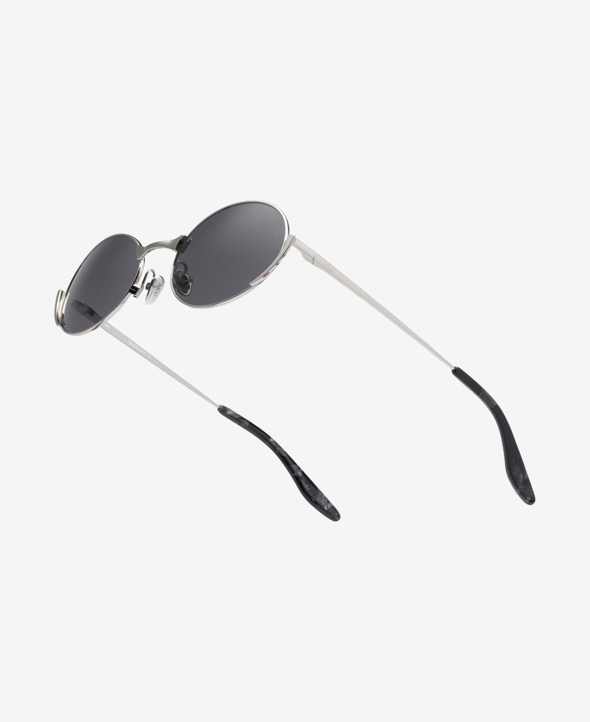 messyweekend-nomi-sonnenbrille-shiny-silver-deep-grey image 4