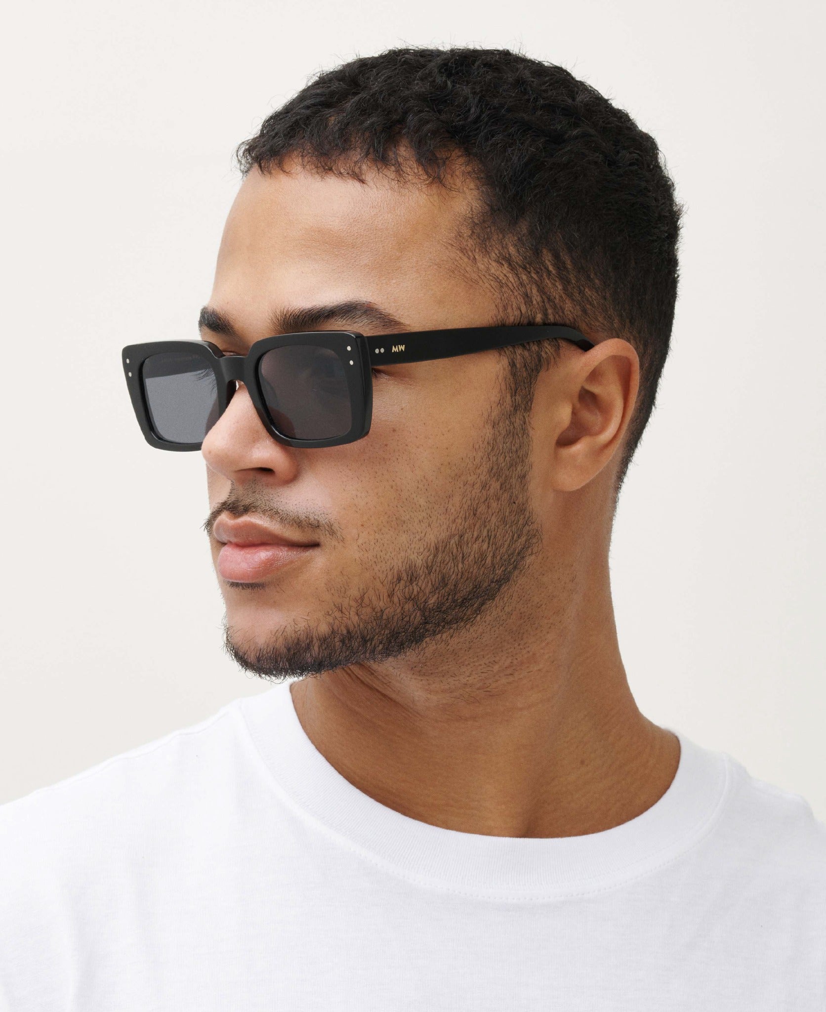 messyweekend-anna-sonnenbrille-black-grey image 4