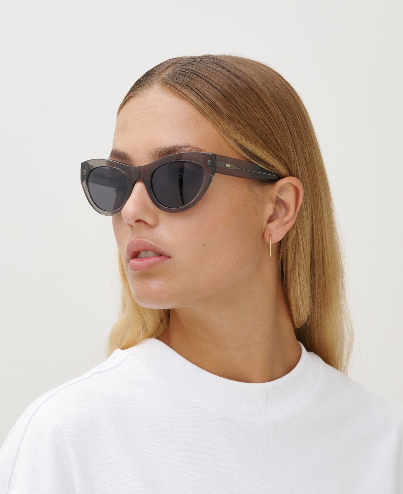 messyweekend-donna-cat-eye-sonnenbrille-crystal-grey-grey image 3