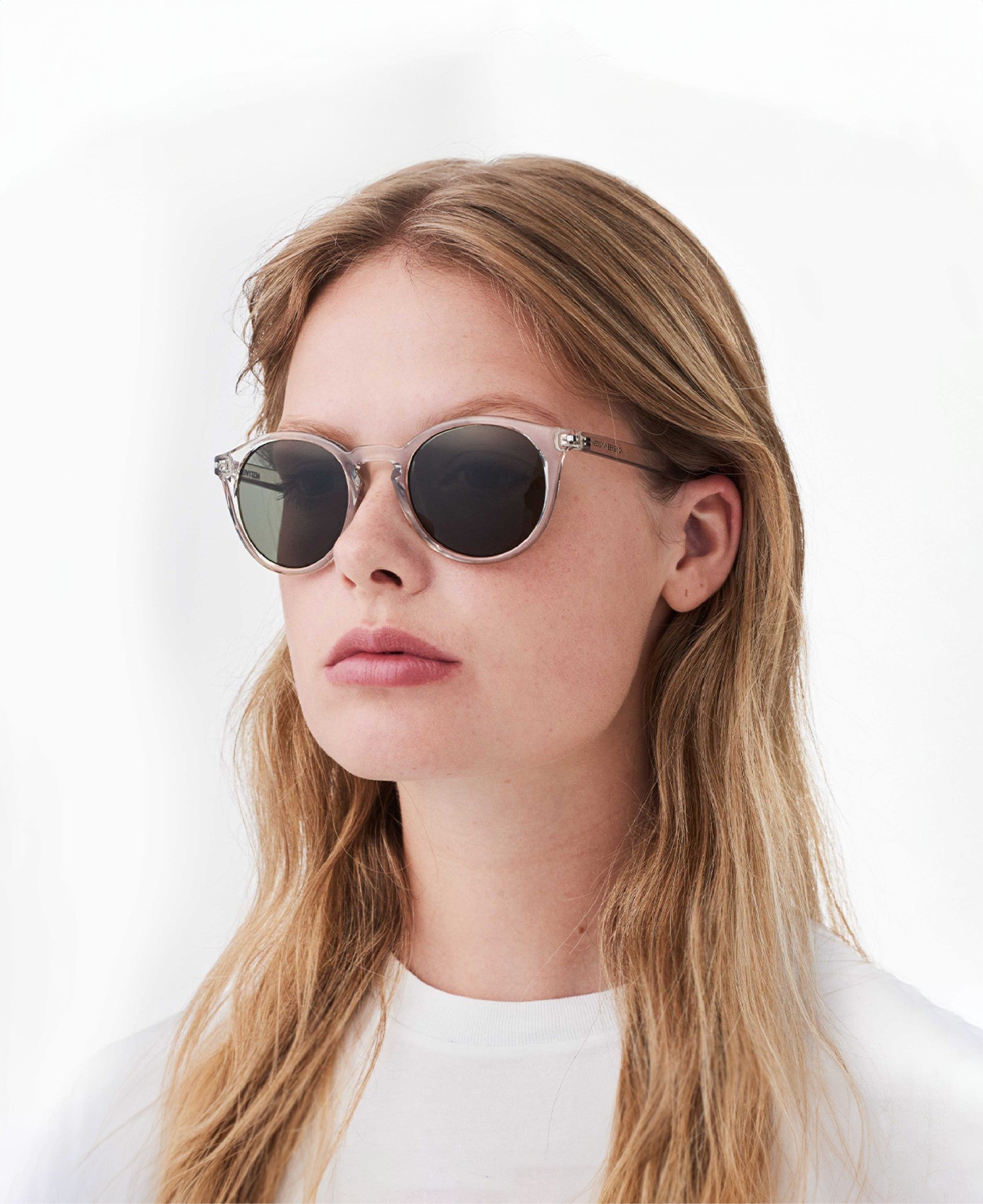 messyweekend-hobbes-sonnenbrille-crystal-green image 4