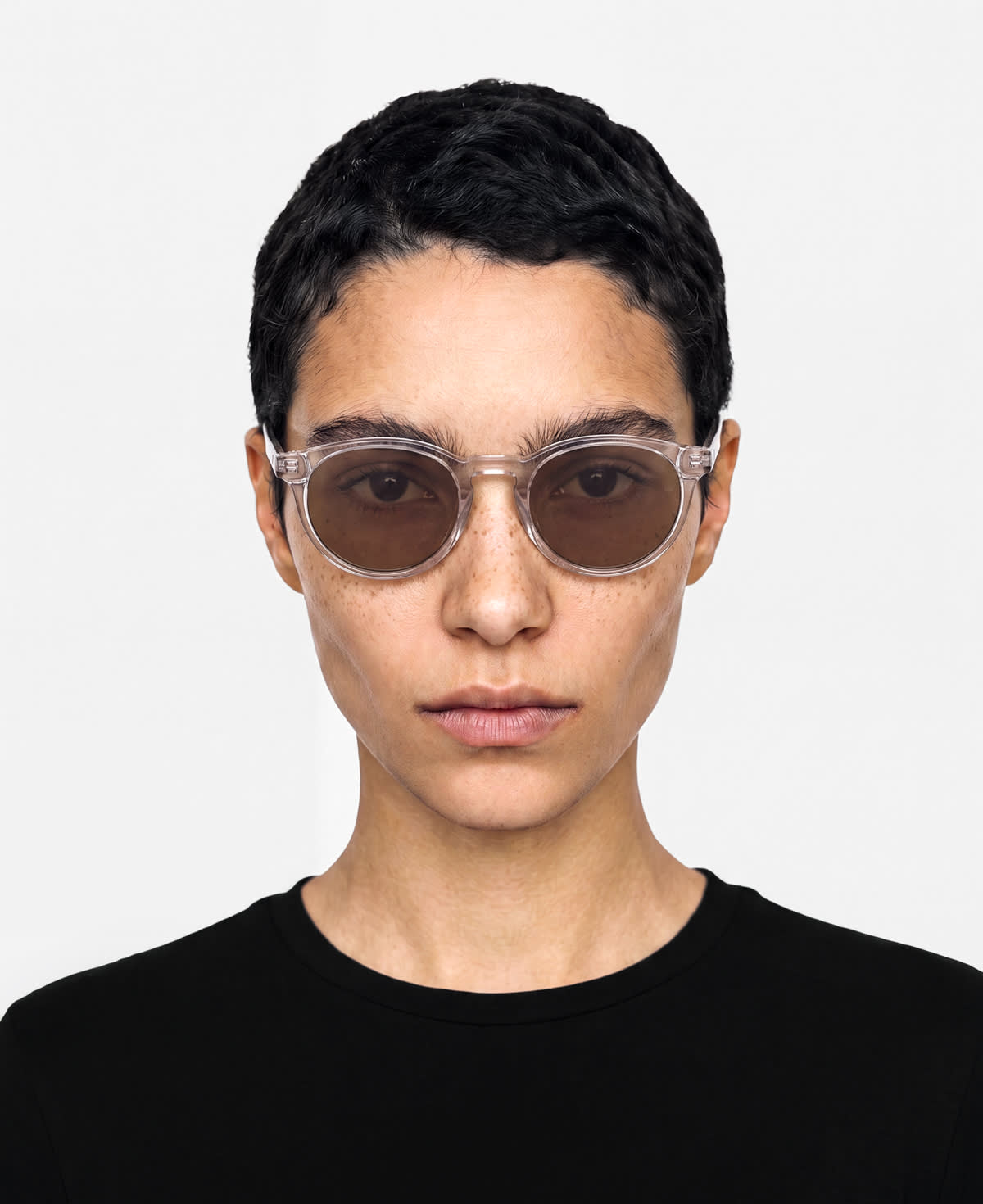 messyweekend-olo-sonnenbrille-dune-deep-brown-gradient-panto-schmal image 2