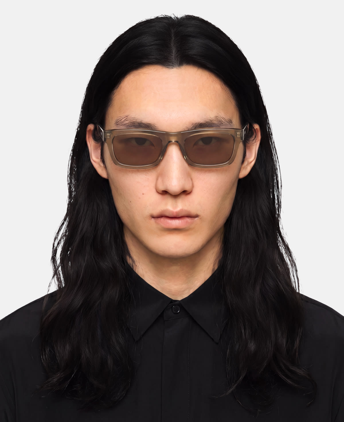 messyweekend-lio-sonnenbrille-moss-deep-brown-gradient image 2