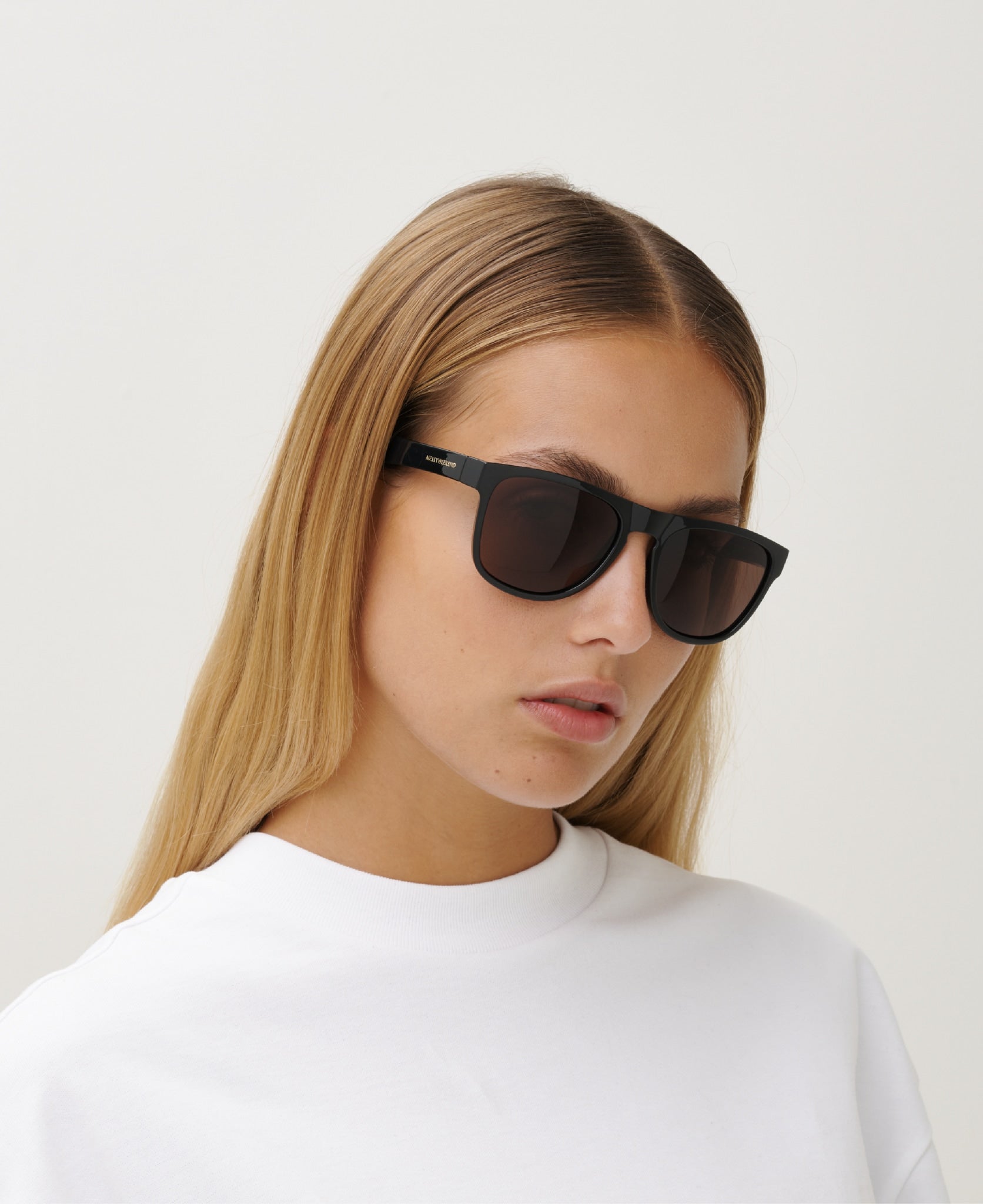 messyweekend-makalu-sport-sonnenbrille-black-brown image 4