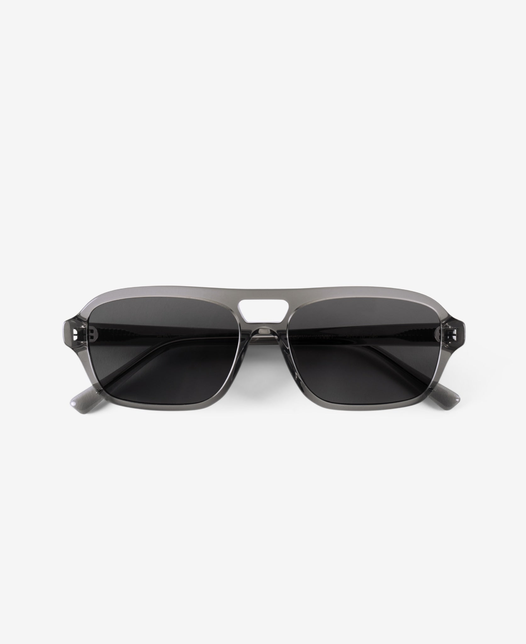 messyweekend-burt-sonnenbrille-transparent-grey-grey-acetat image 6