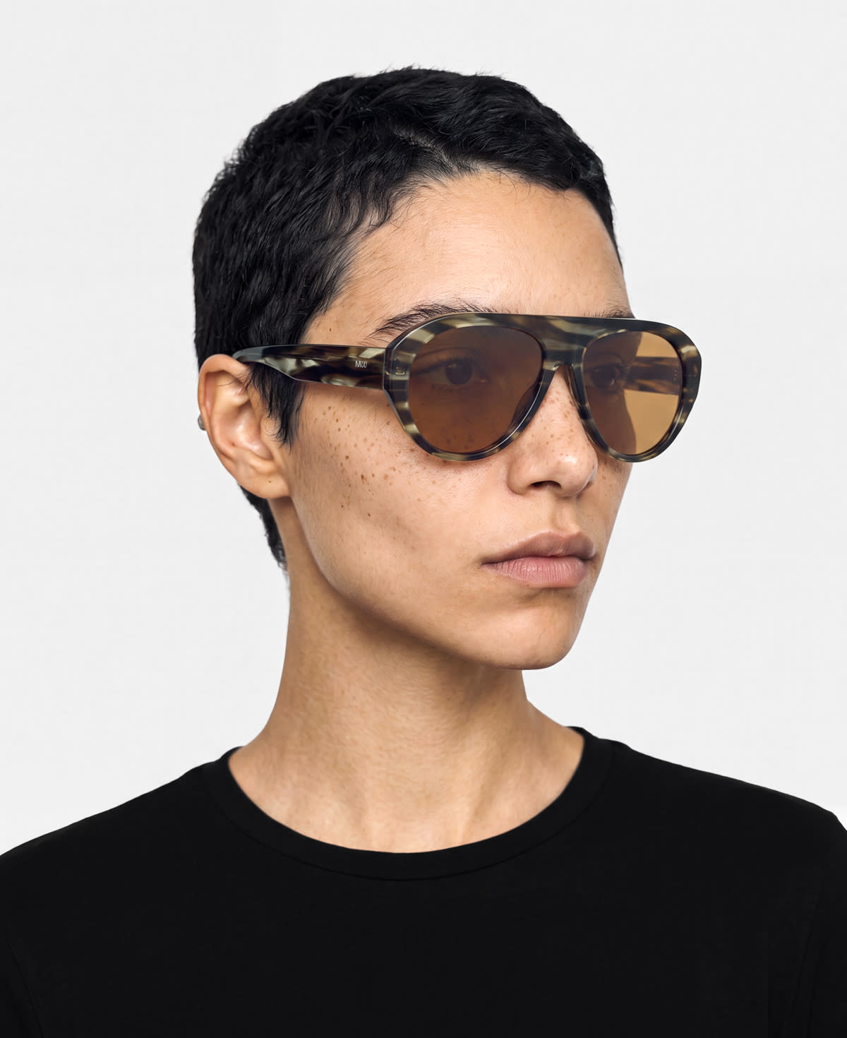 messyweekend-aon-sonnenbrille-grey-drift-rich-orange image 3