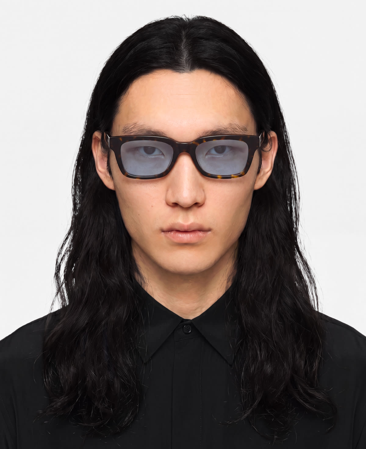 messyweekend-kiro-sonnenbrille-dark-havana-soft-blue image 2