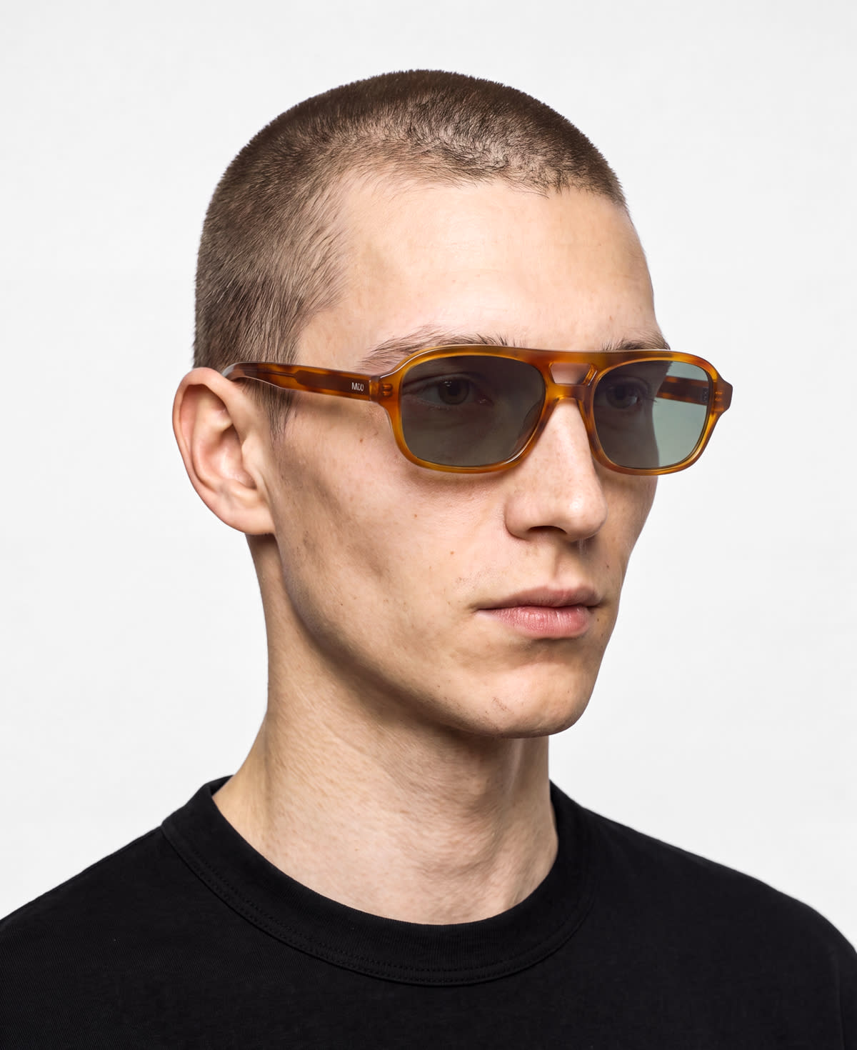 messyweekend-yori-premium-sonnenbrille-honey-havana-deep-green-gradient image 3