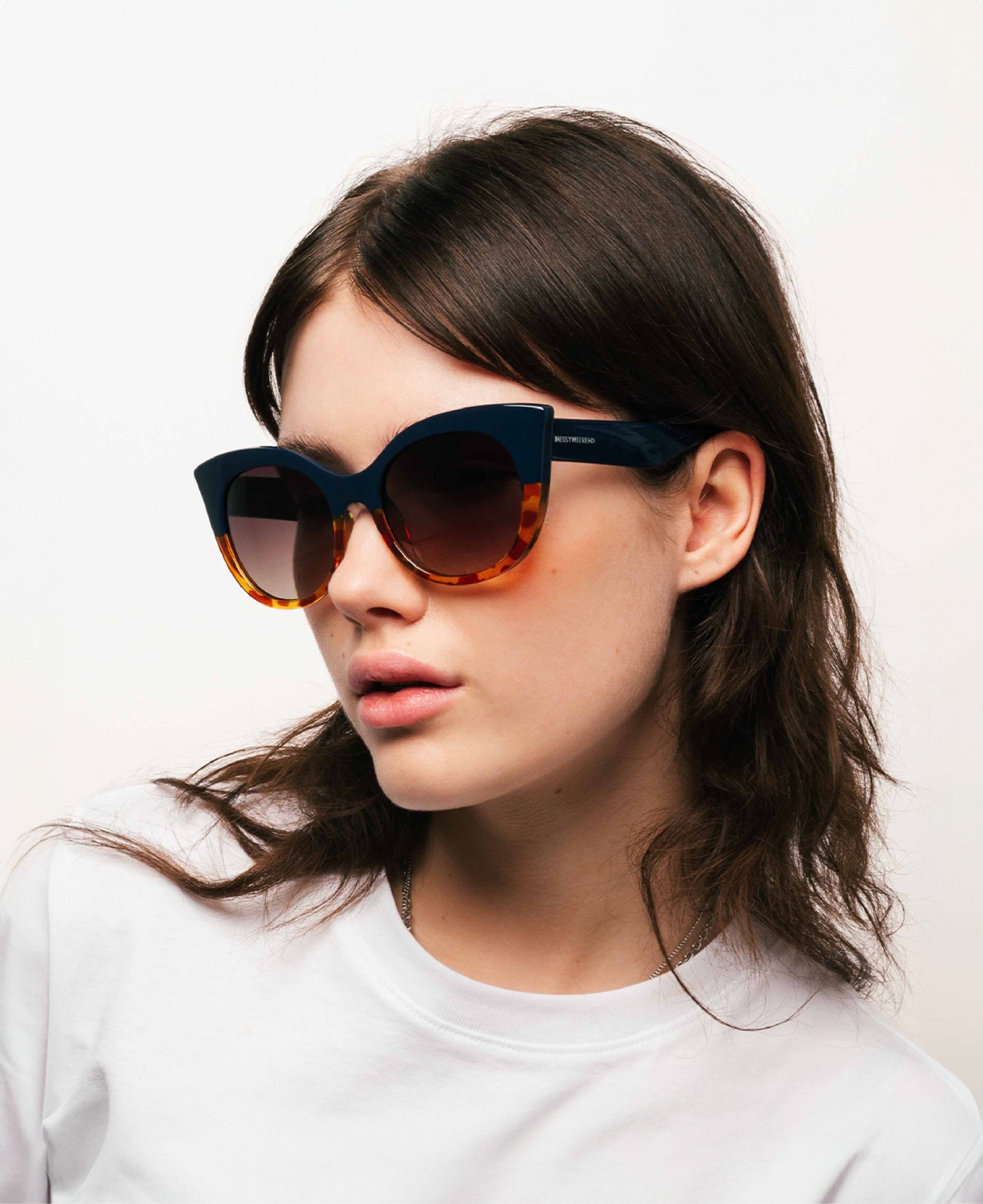 messyweekend-thelma-sonnenbrille-blue-tortoise-green-cat-eye image 3