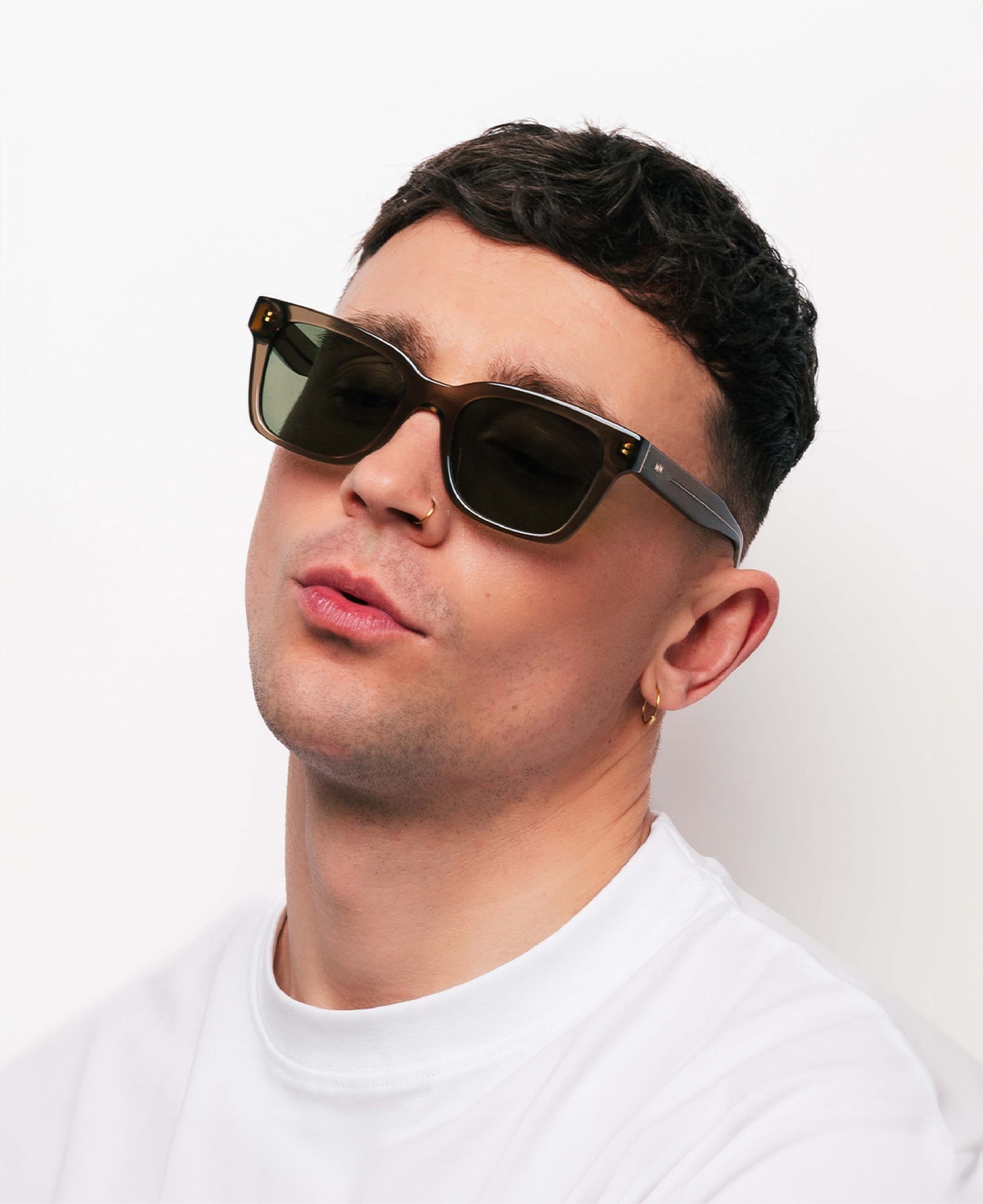 messyweekend-dean-bottle-green-sonnenbrille image 3