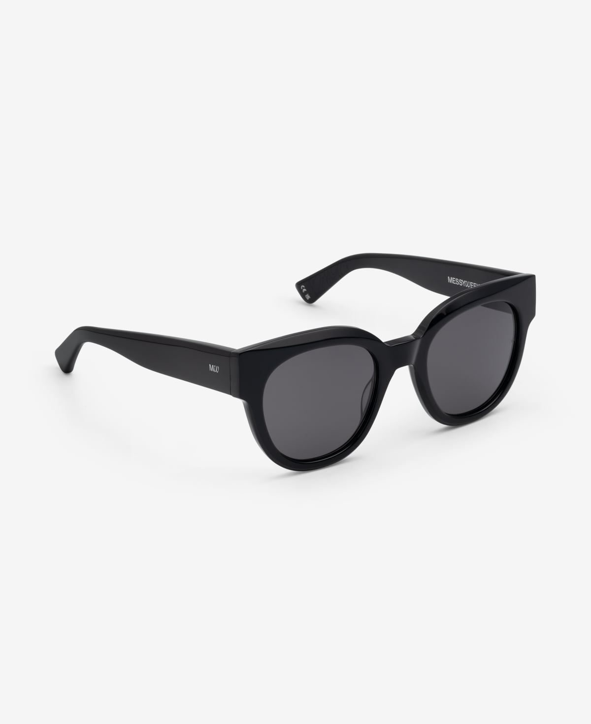 messyweekend-iona-sonnenbrille-black-deep-grey image 5