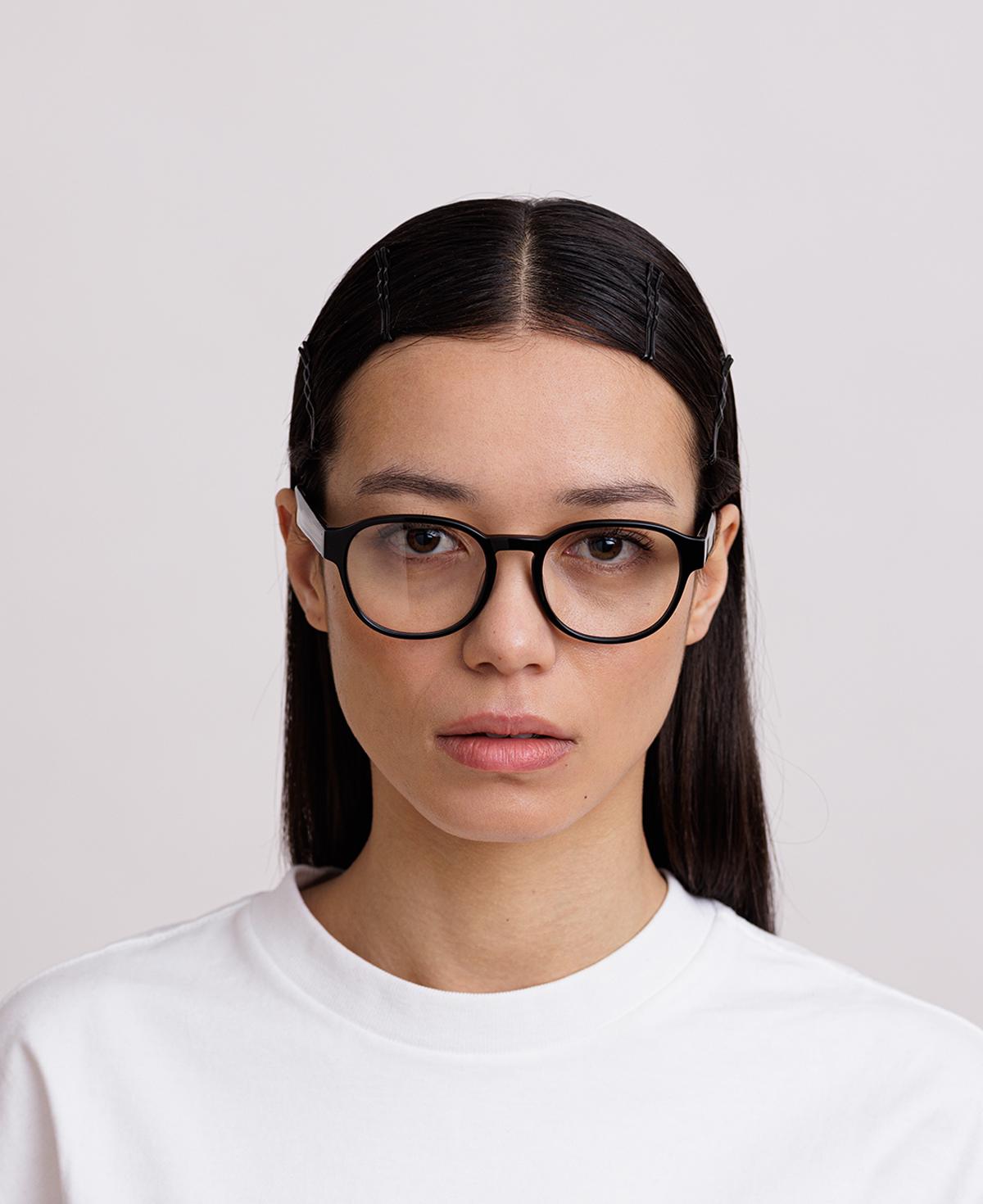 messyweekend-ryan-reveal-optics-blaulichtbrille-black-transparent-clear image 5