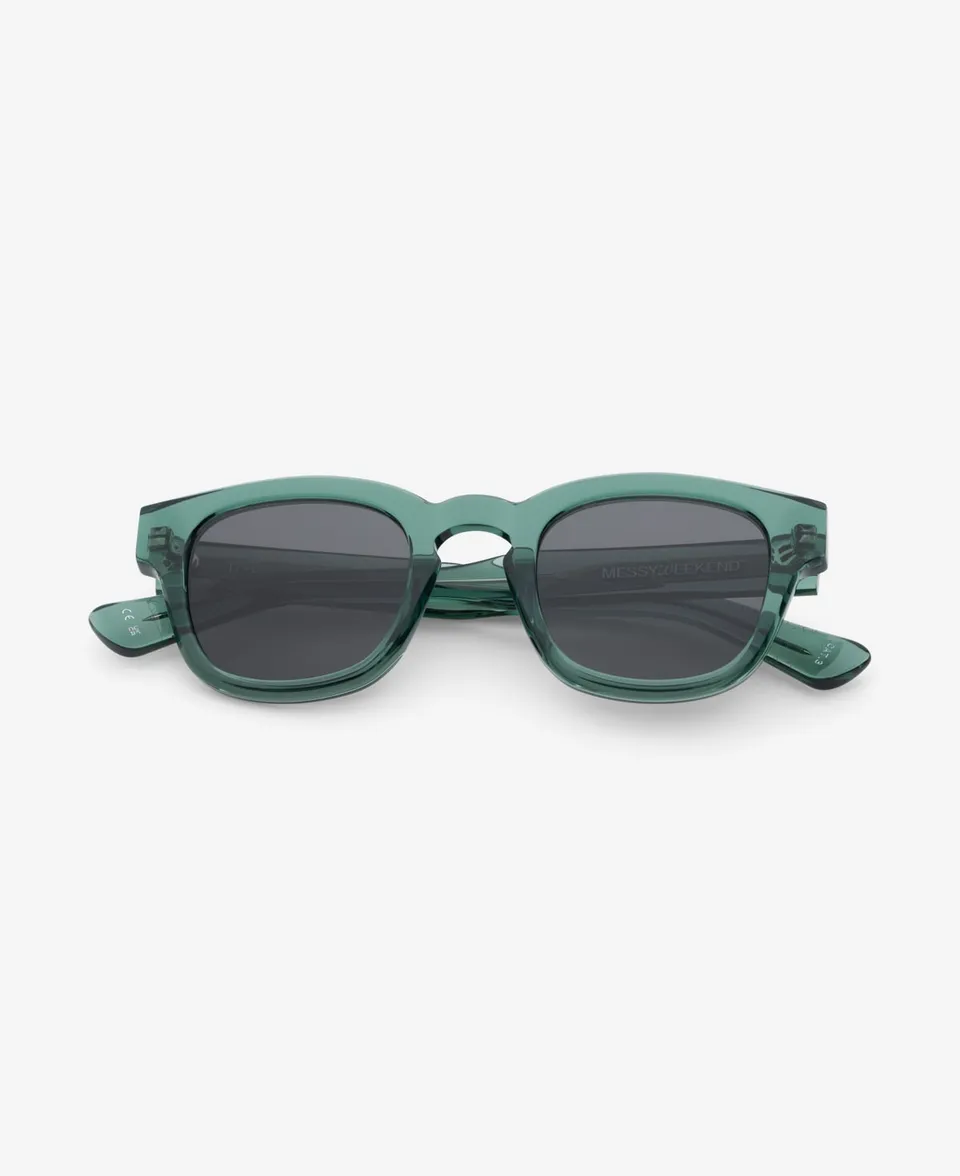 messyweekend-teo-navigator-sonnenbrille-opal-deep-grey image 1