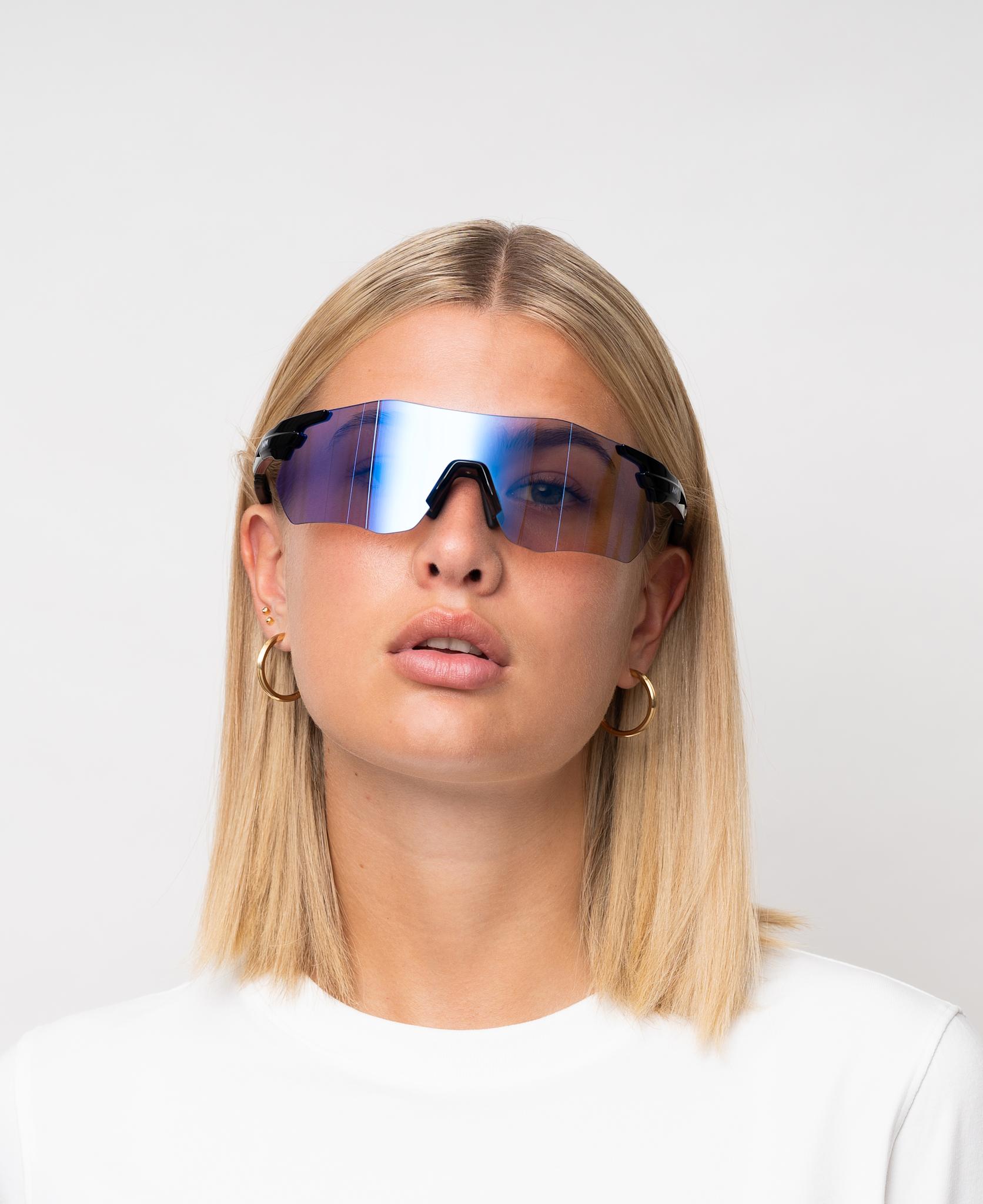 messyweekend-sonic-sportbrille-black-xep image 4