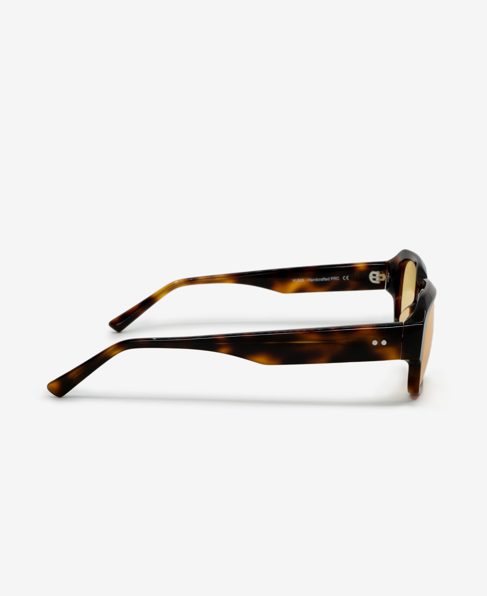 messyweekend-yuma-sonnenbrille-tortoise-yellow-mads-n-rgaard image 3