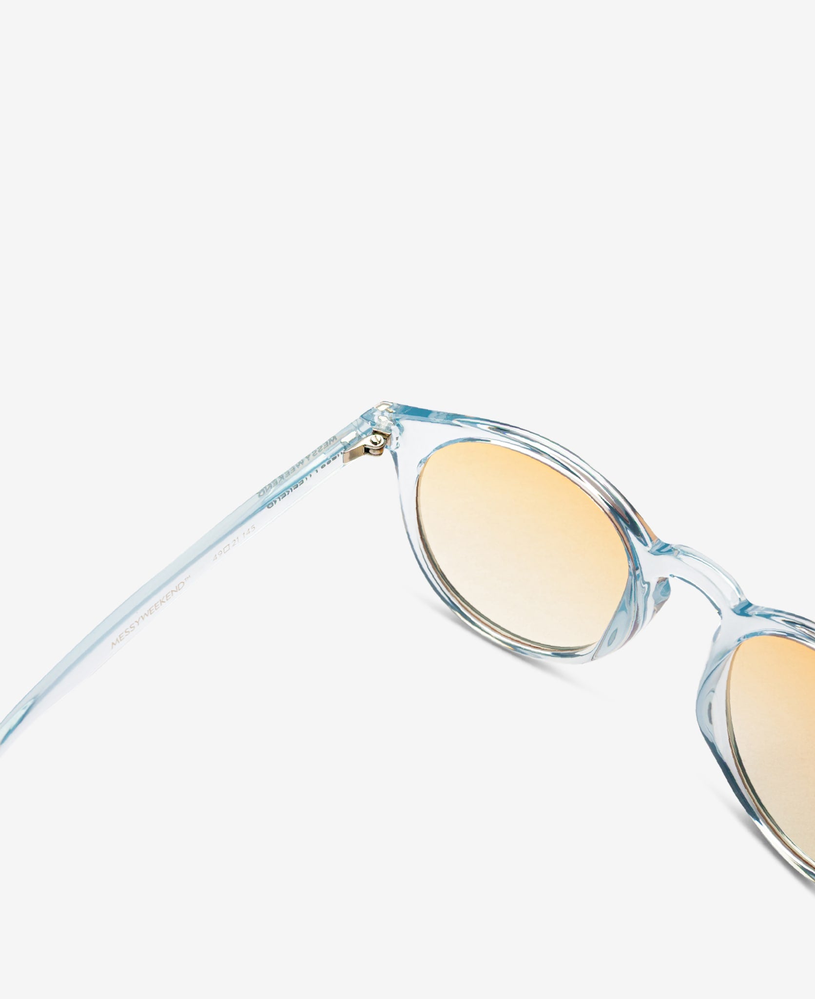 messyweekend-hobbes-sonnenbrille-baby-blue-peach image 4