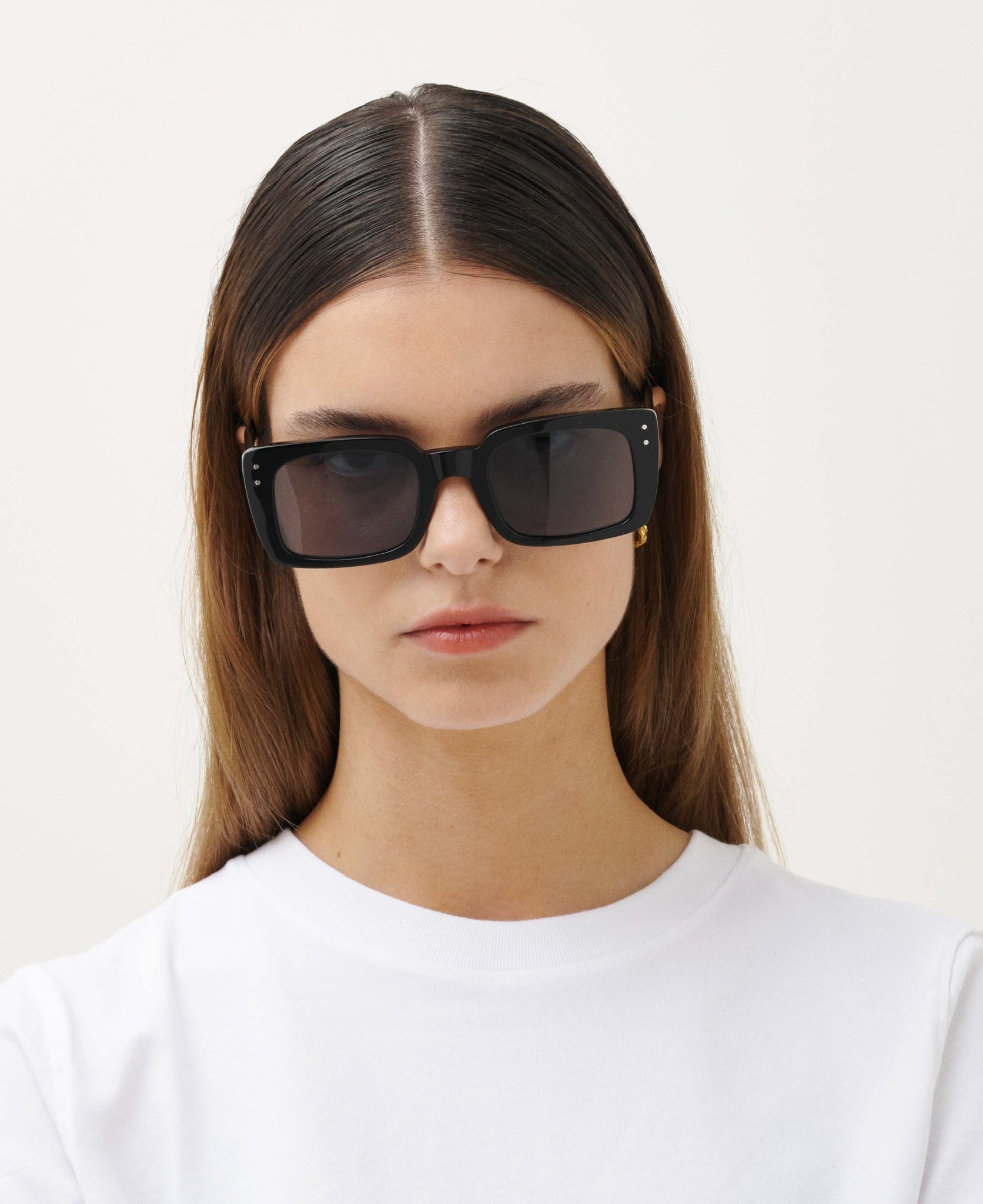 messyweekend-anna-sonnenbrille-black-grey image 3