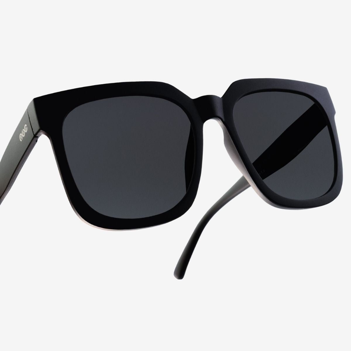 rau-readers-bazaar-multifokale-sonnenbrille-001-black-matte image 1
