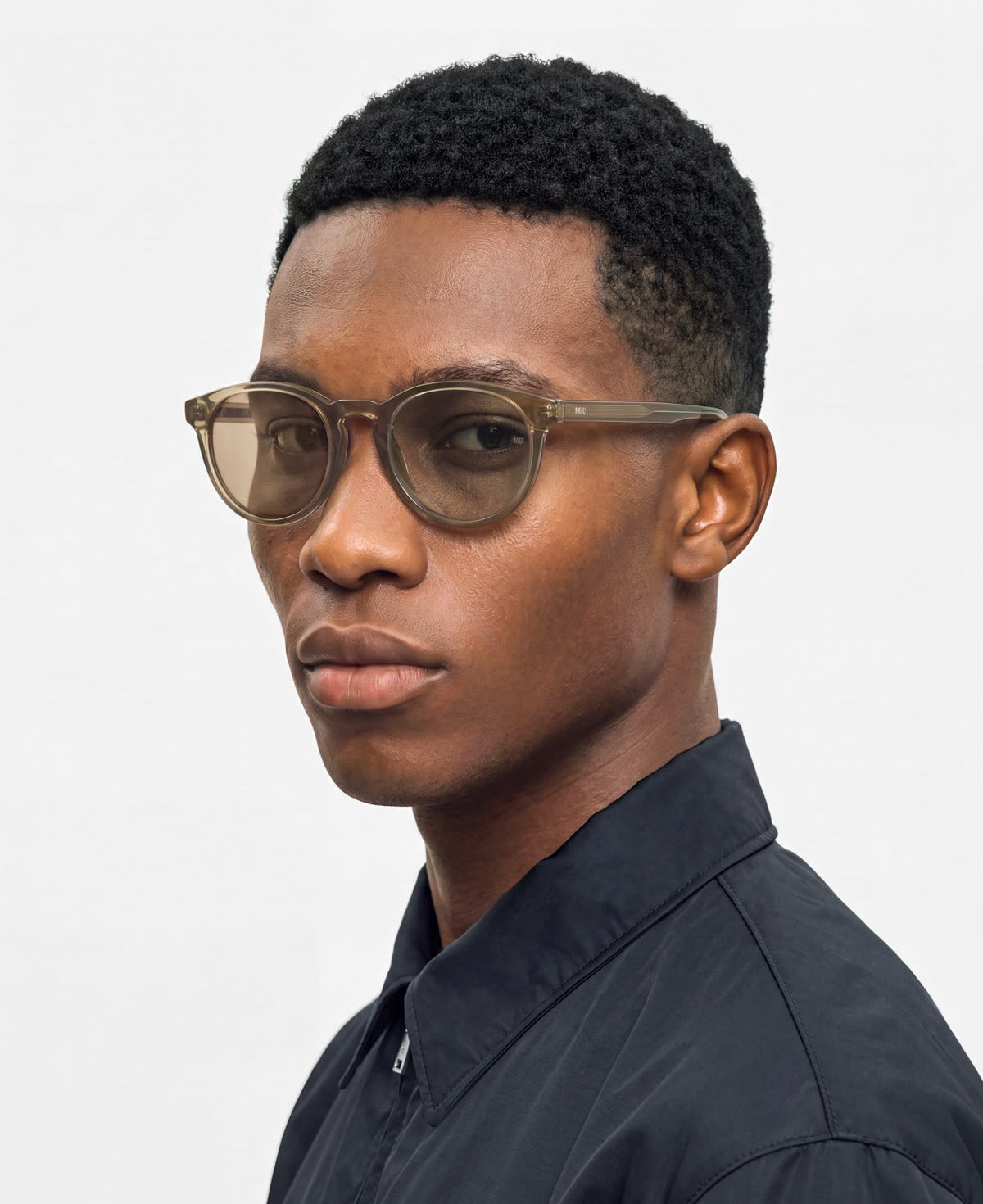 messyweekend-omi-moss-deep-khaki-sonnenbrille image 3