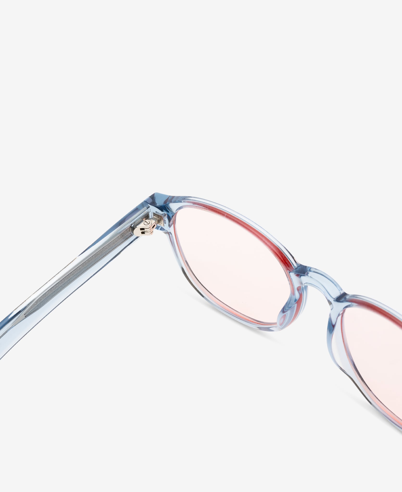 messyweekend-ryan-reveal-sonnenbrille-transparent-blue-peach-red-tint image 3