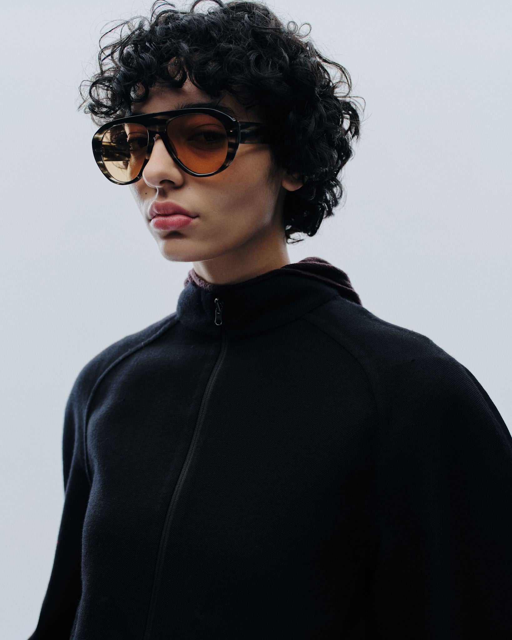 messyweekend-aon-sonnenbrille-black-soft-brown image 6