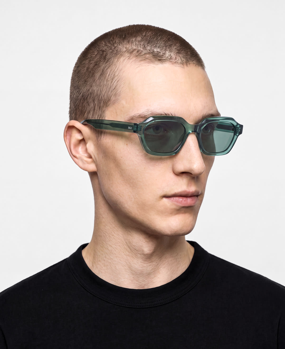 messyweekend-aro-sonnenbrille-opal-deep-green image 3