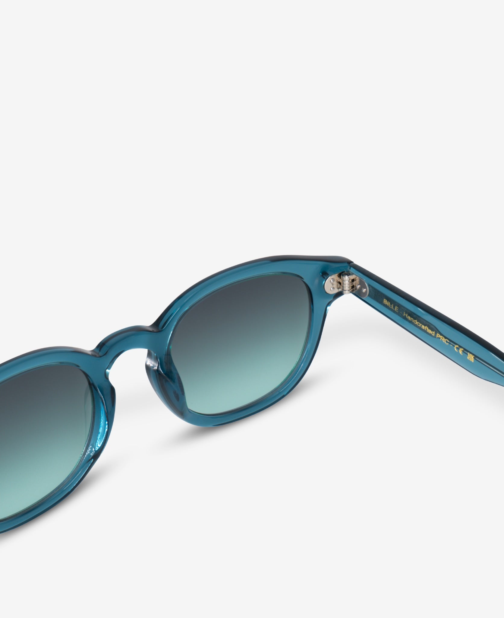 messyweekend-bille-sonnenbrille-turquoise-gradient-green image 5