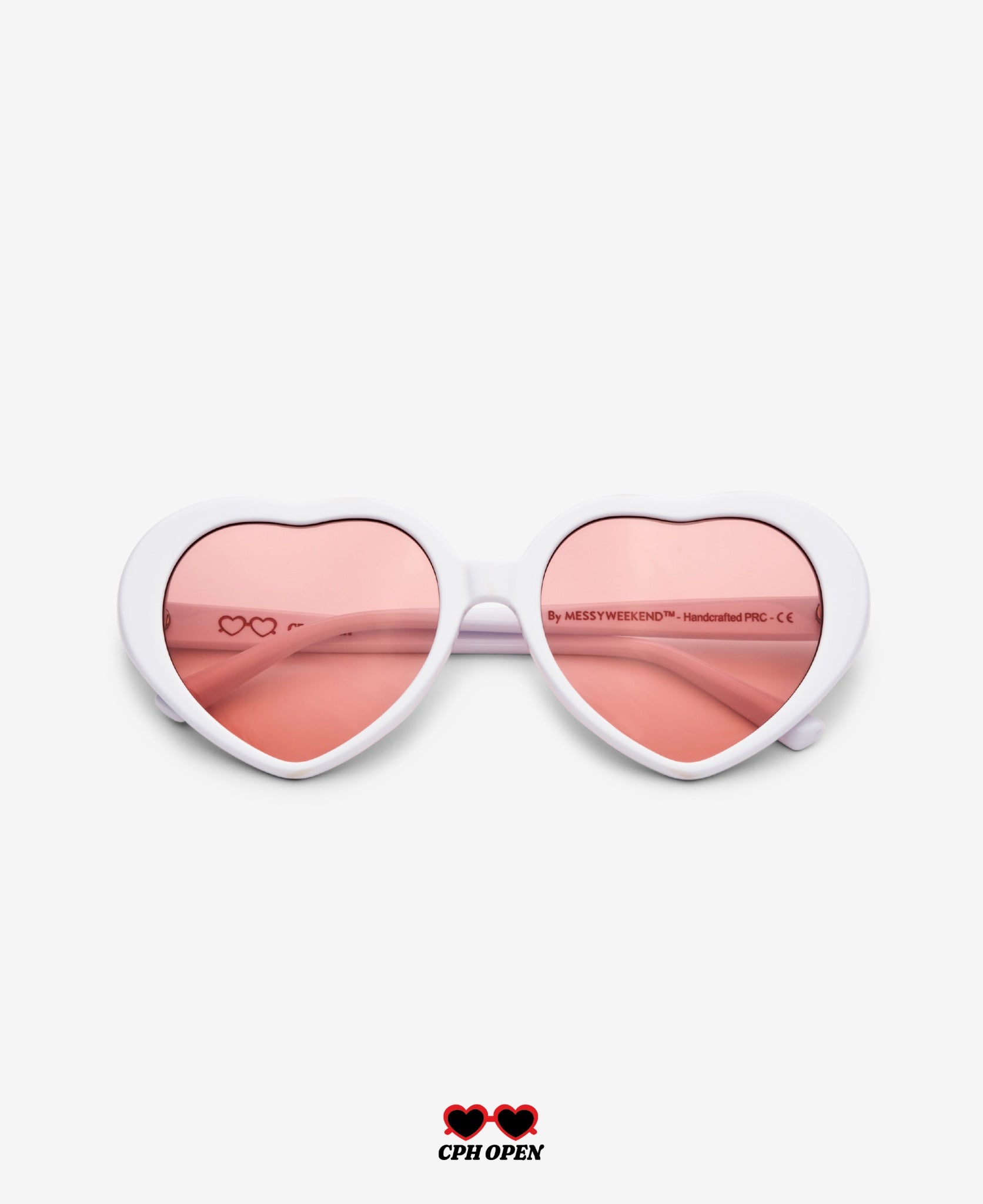 messyweekend-cph-open-sonnenbrille-white-solid-herzform image 6