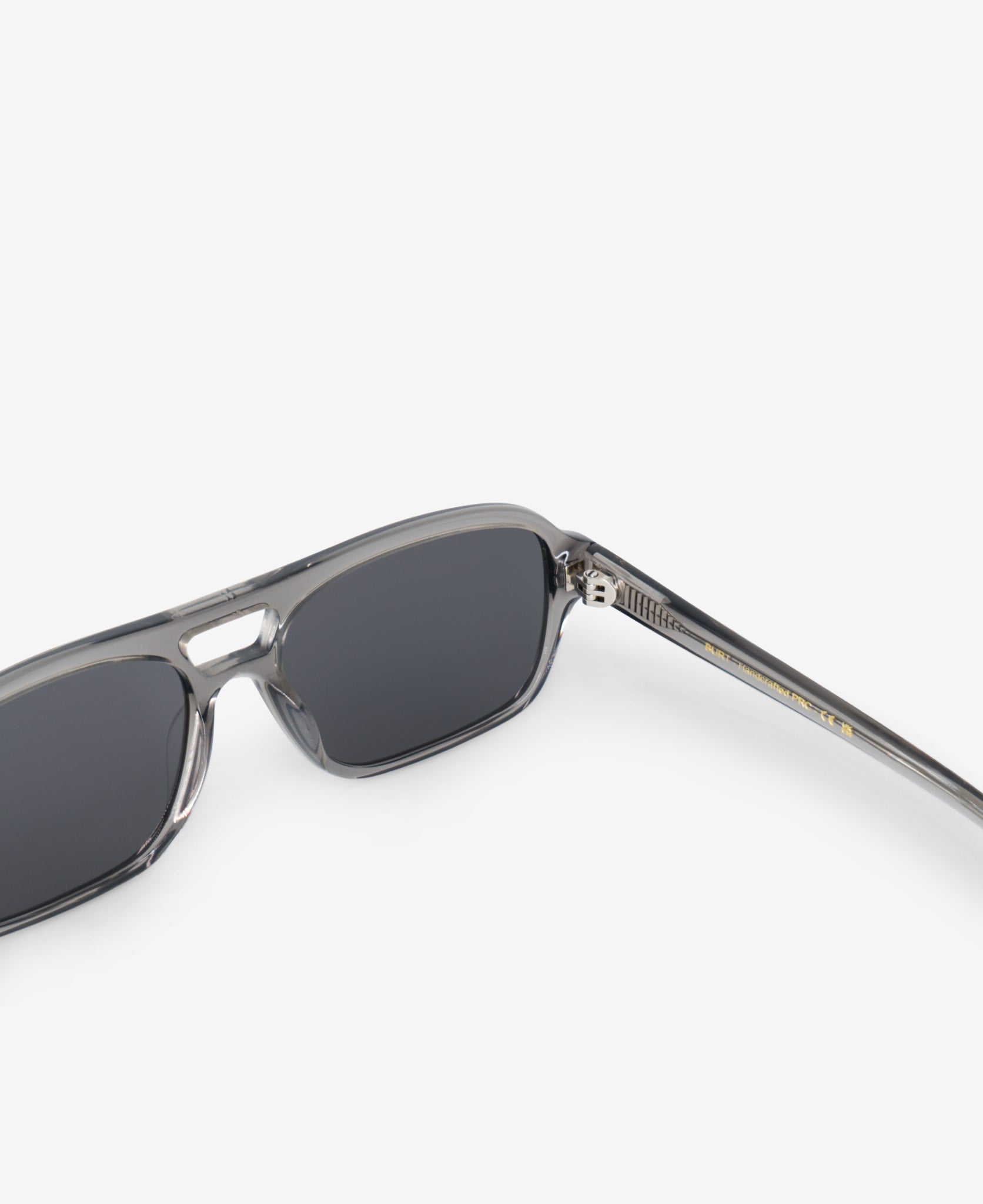 messyweekend-burt-sonnenbrille-transparent-grey-grey-acetat image 5