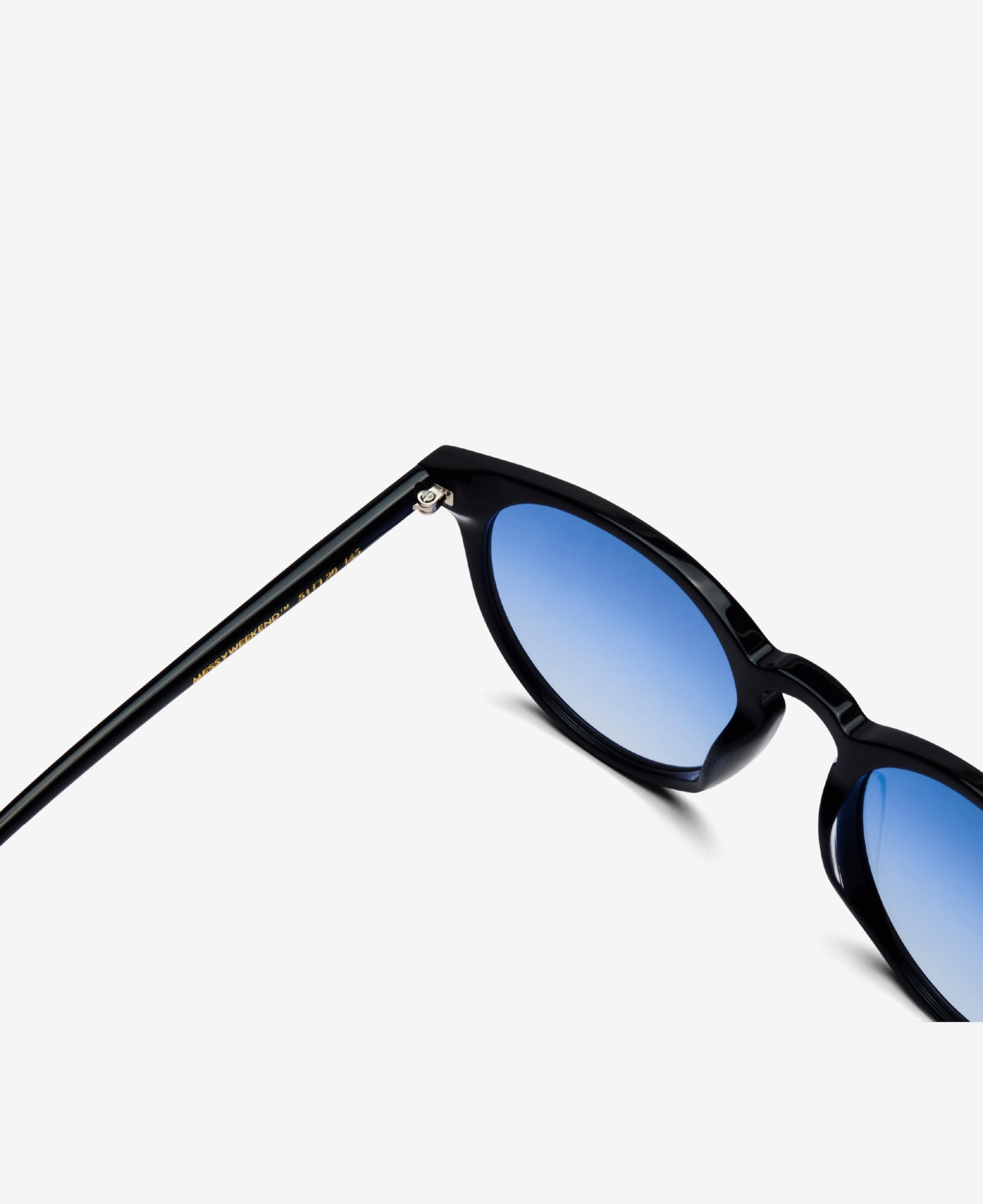 messyweekend-new-depp-sonnenbrille-black-gradient-blue-panto-acetat image 5