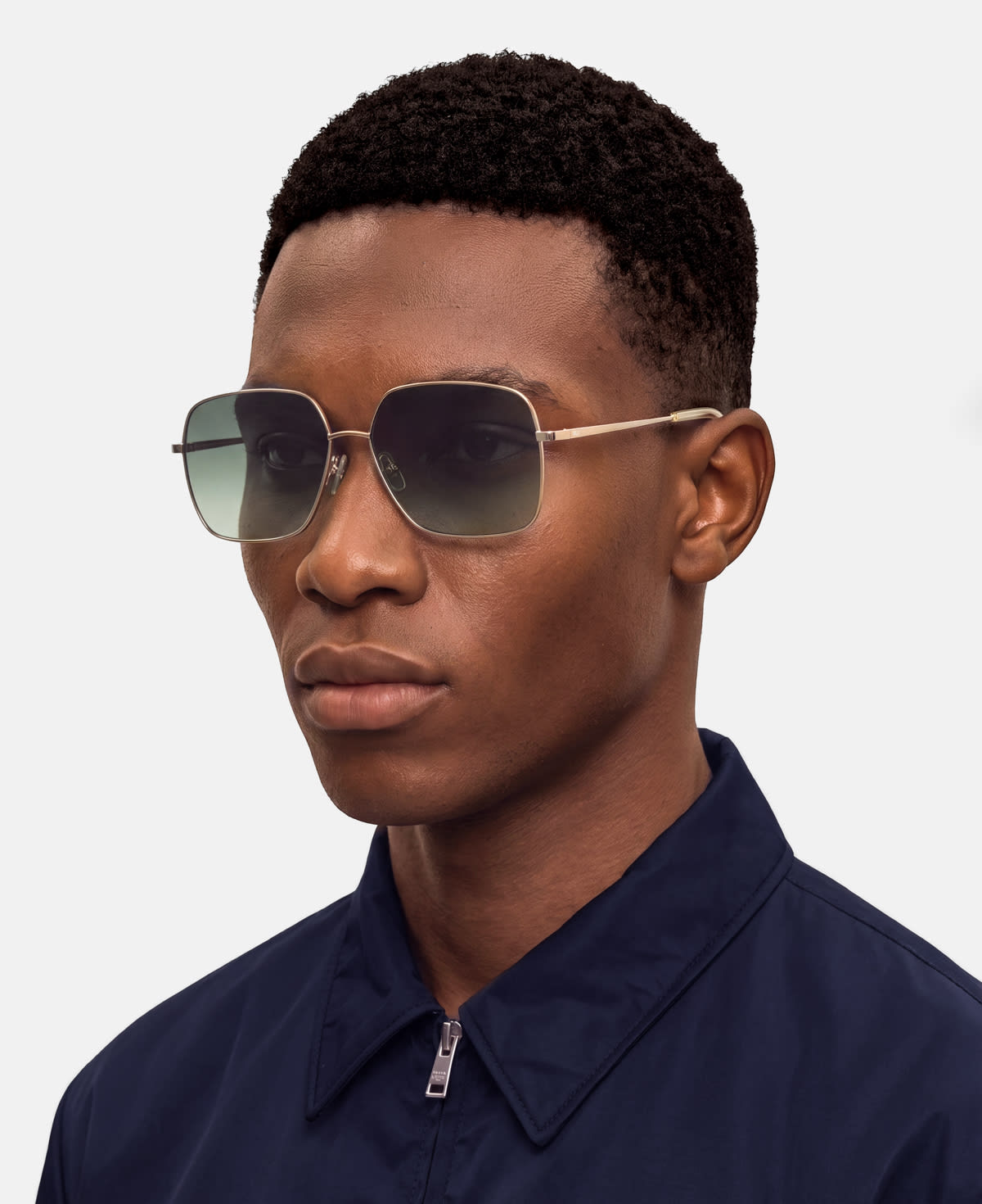 messyweekend-arel-sonnenbrille-shiny-gold-deep-green-gradient image 3
