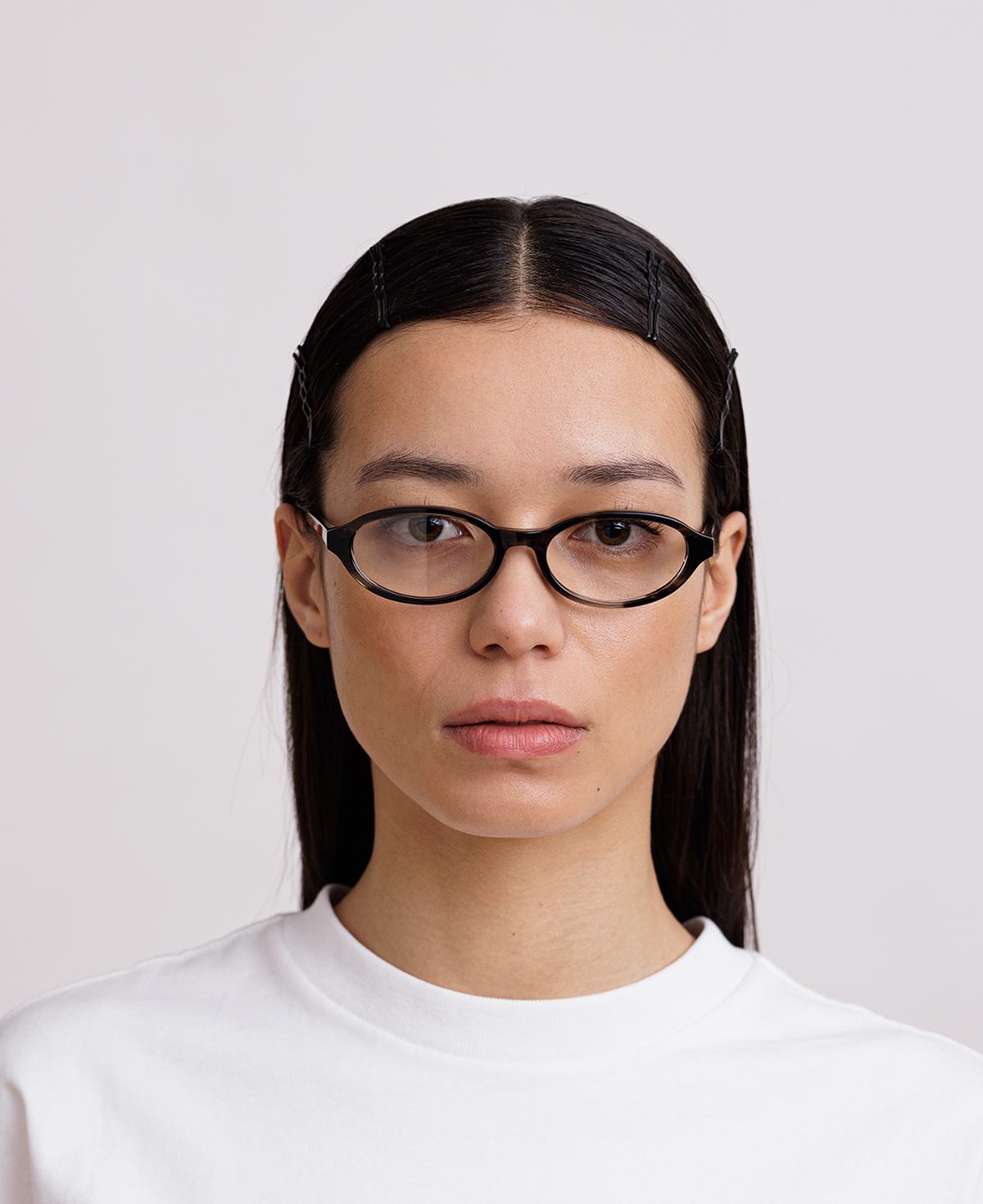 messyweekend-ivy-optics-blaulichtbrille-cloudy-grey-clear image 5