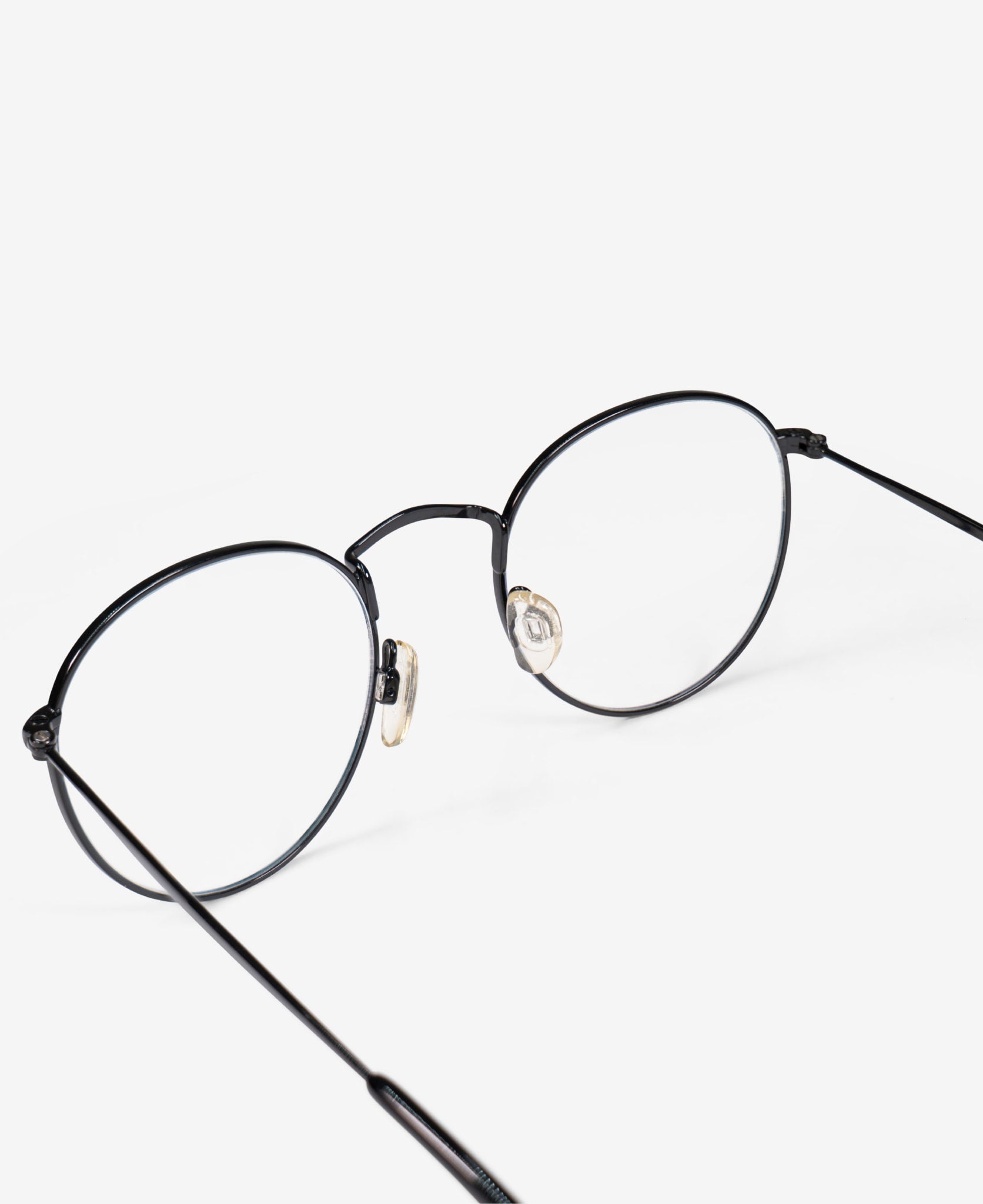 messyweekend-lennon-optics-blaulichtbrille-black-clear image 5