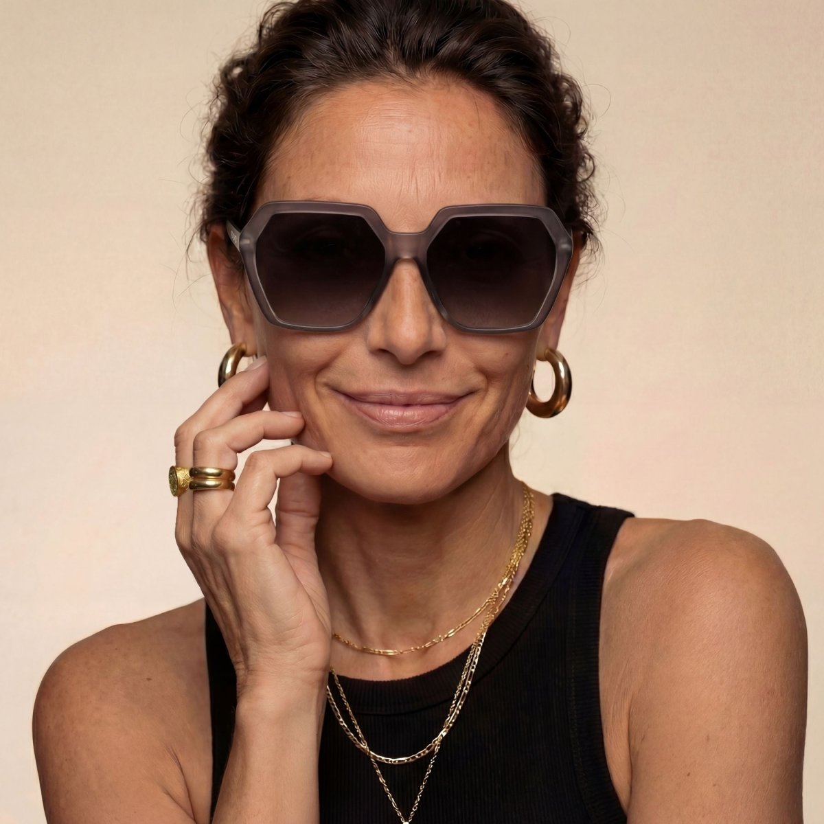 rau-readers-marie-claire-multifokale-sonnenbrille-dark-grey-matte image 2