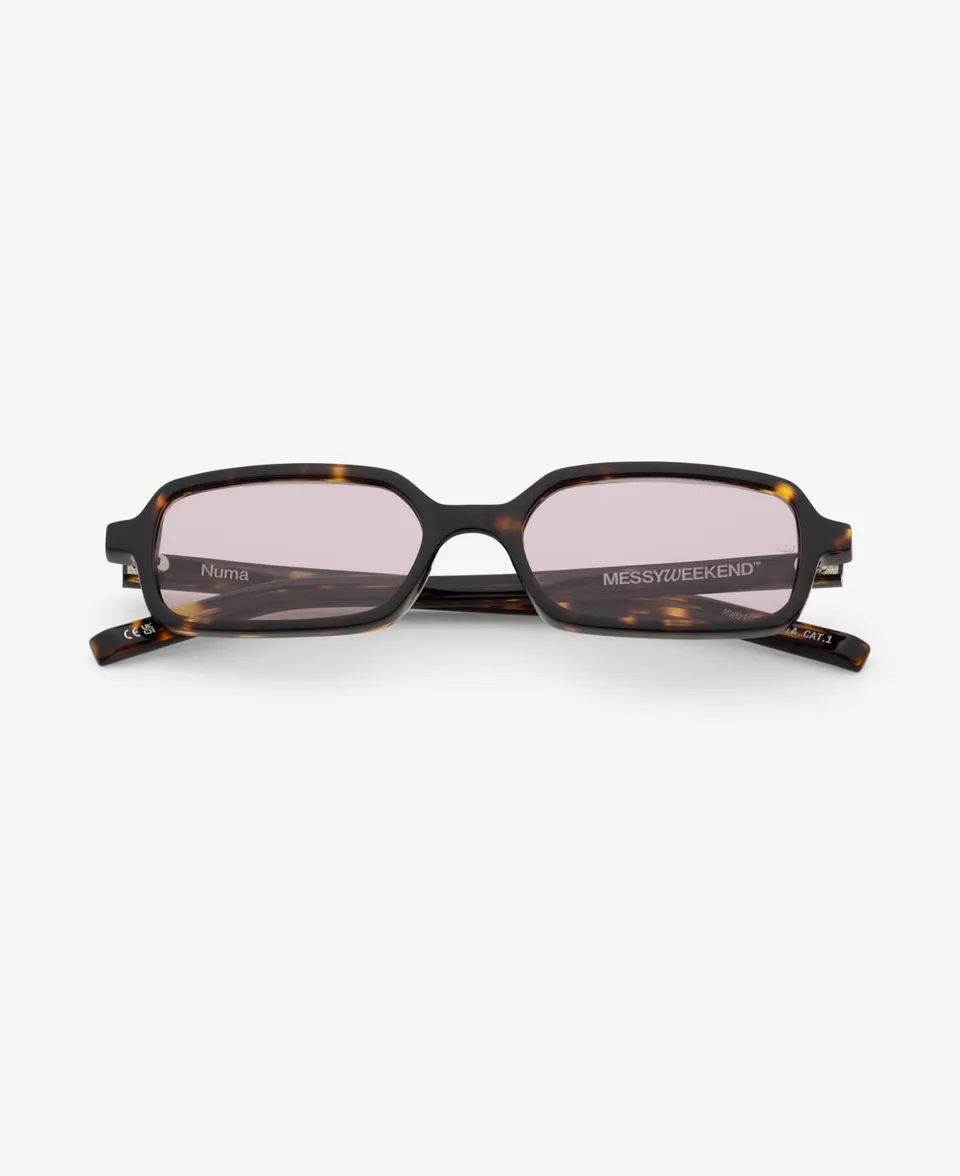 messyweekend-numa-sonnenbrille-dark-havana-soft-purple-slim-rechteckig image 1