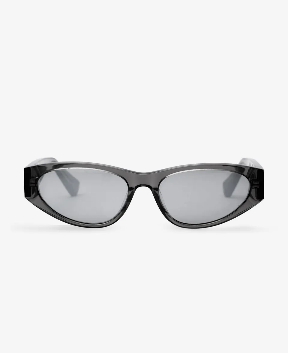 messyweekend-blade-sonnenbrille-transparent-grey-silver-mirrored image 1