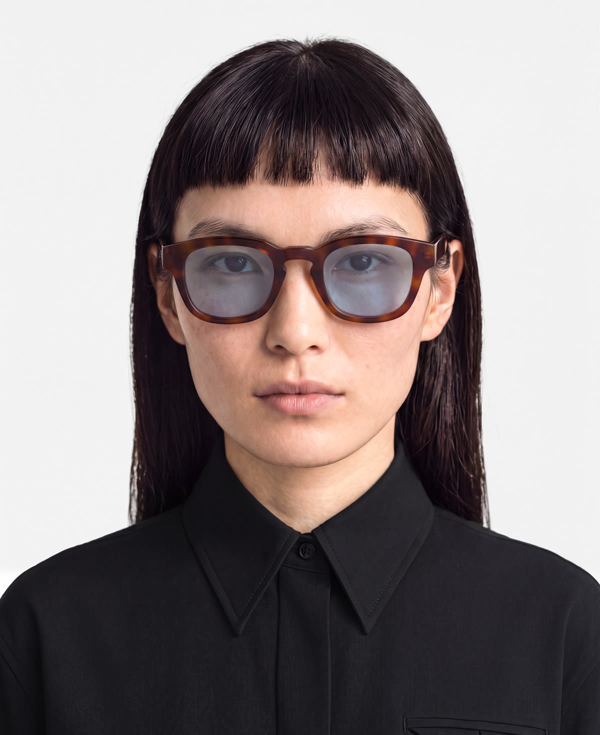 messyweekend-teo-sonnenbrille-burnt-havana-soft-blue image 2