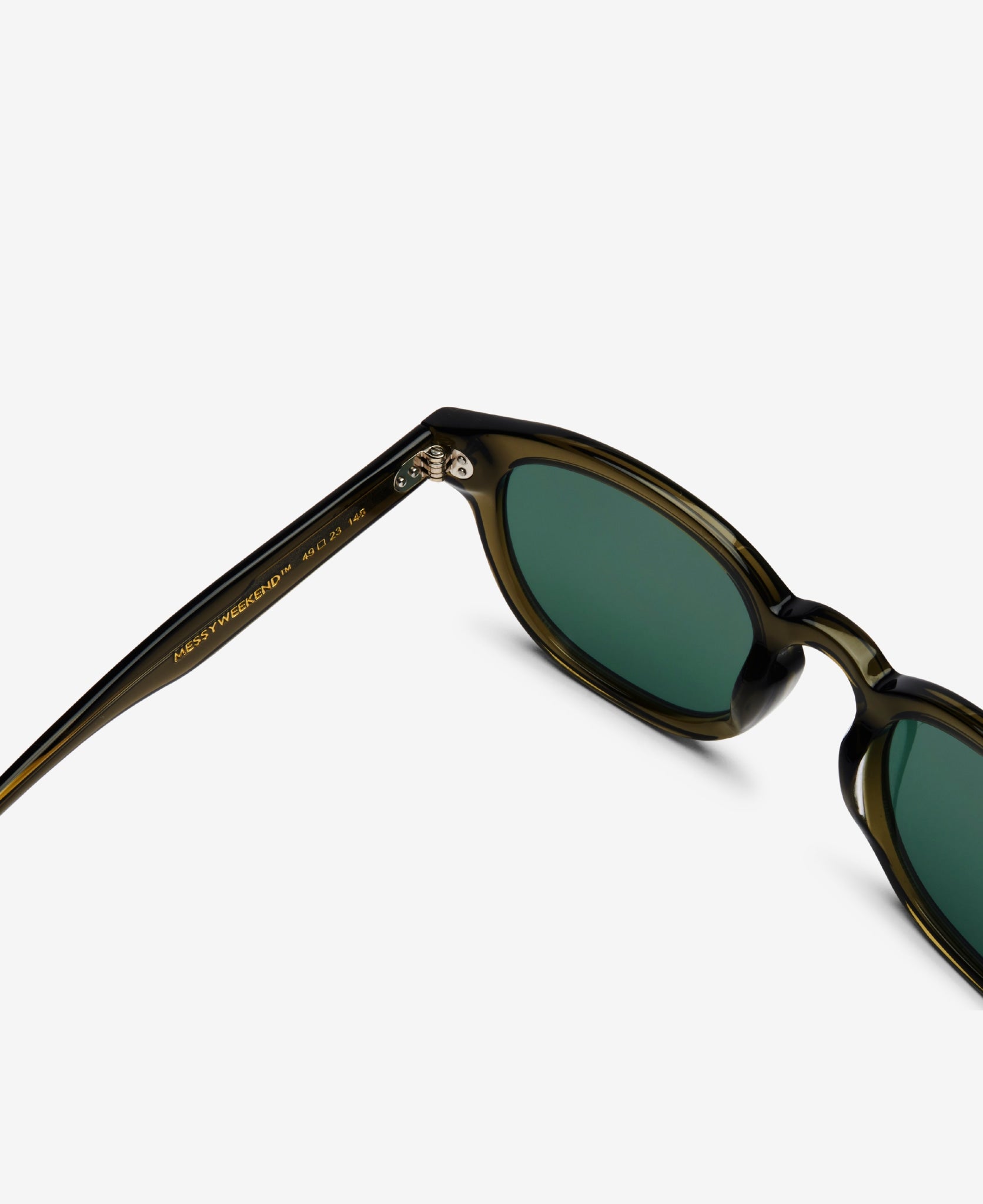 messyweekend-bille-bio-sonnenbrille-bottle-green image 5