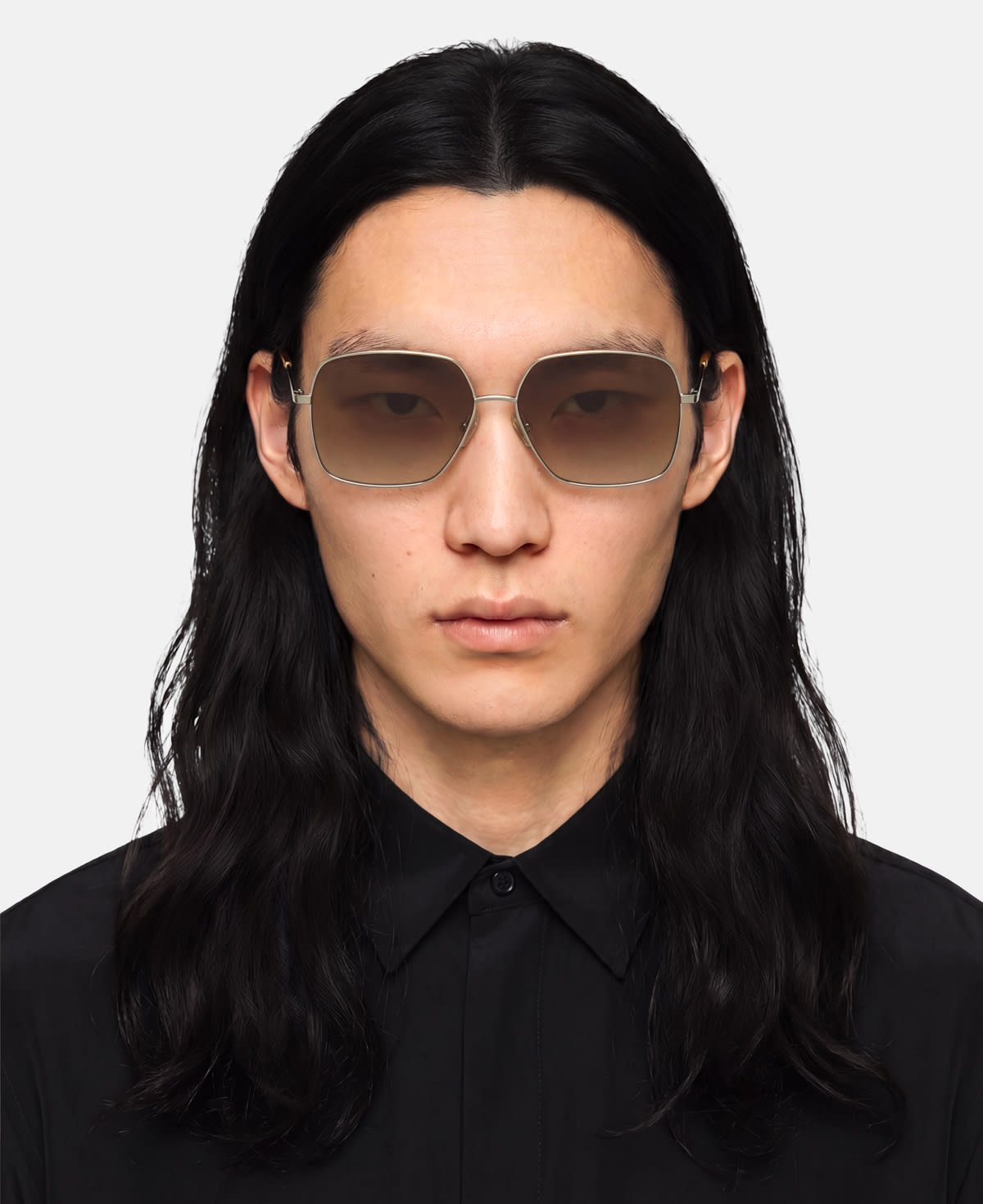 messyweekend-arel-sonnenbrille-shiny-silver-deep-brown-gradient-navigator image 2