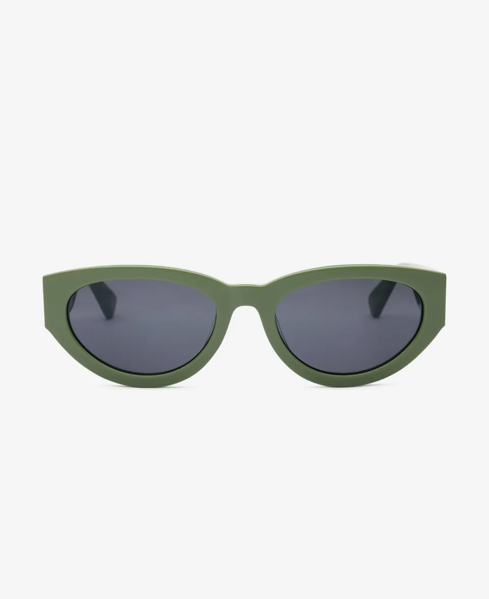 messyweekend-audrey-sonnenbrille-sage-grey-cat-eye image 1