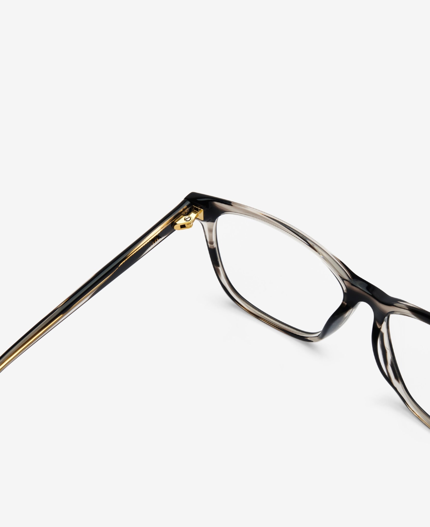 messyweekend-charlie-optics-blaulichtbrille-cloudy-grey-clear image 5